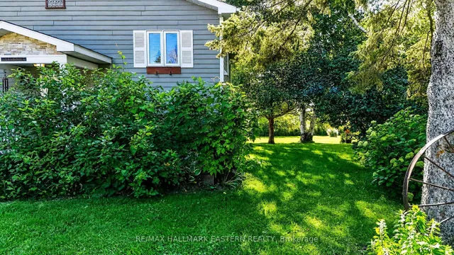 2 Franklin St, Curve Lake First Nation 35 3
