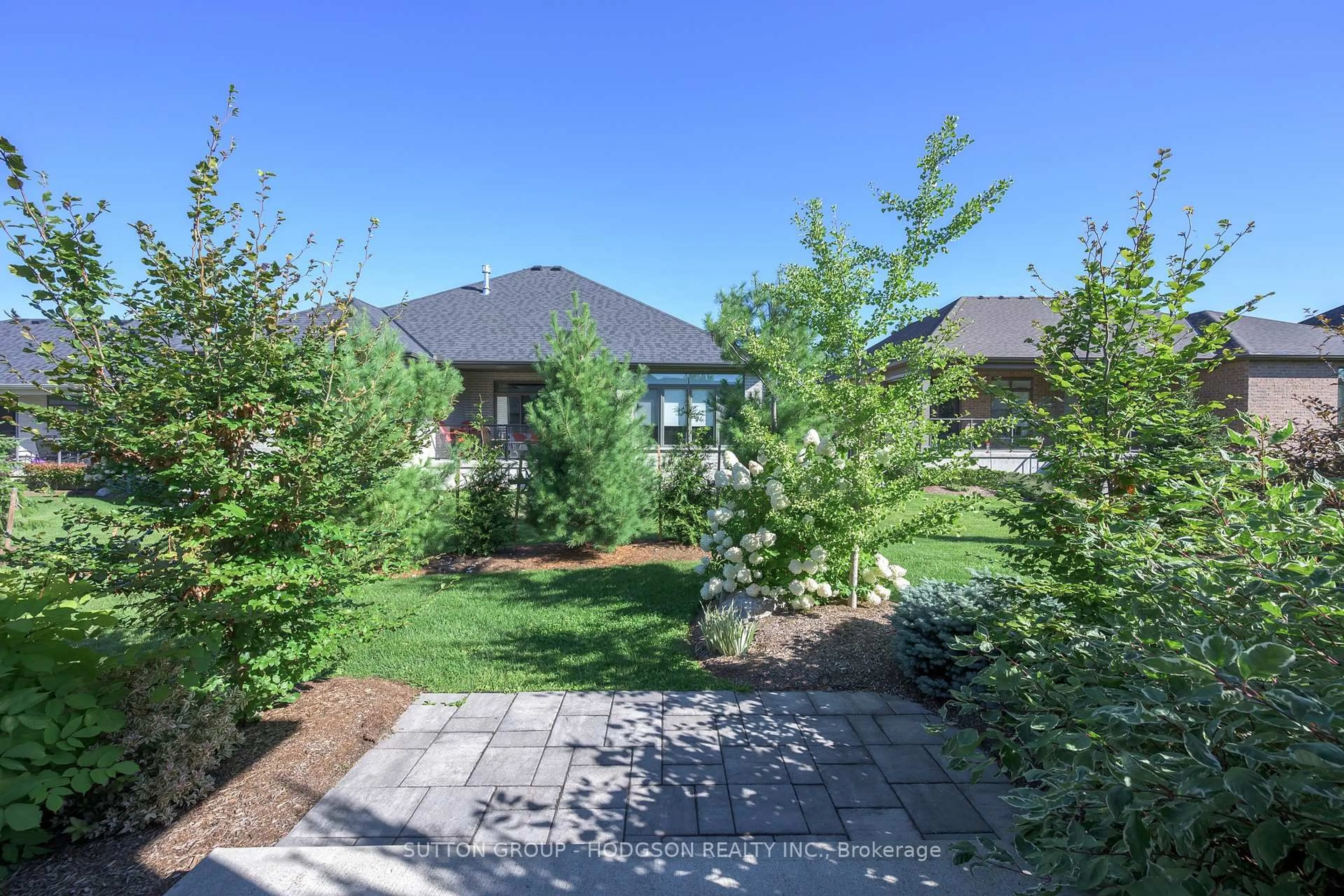 A pic from outside/outdoor area/front of a property/back of a property/a pic from drone, street for 1593 Ed Ervasti Cres, London South Ontario N6K 5R7