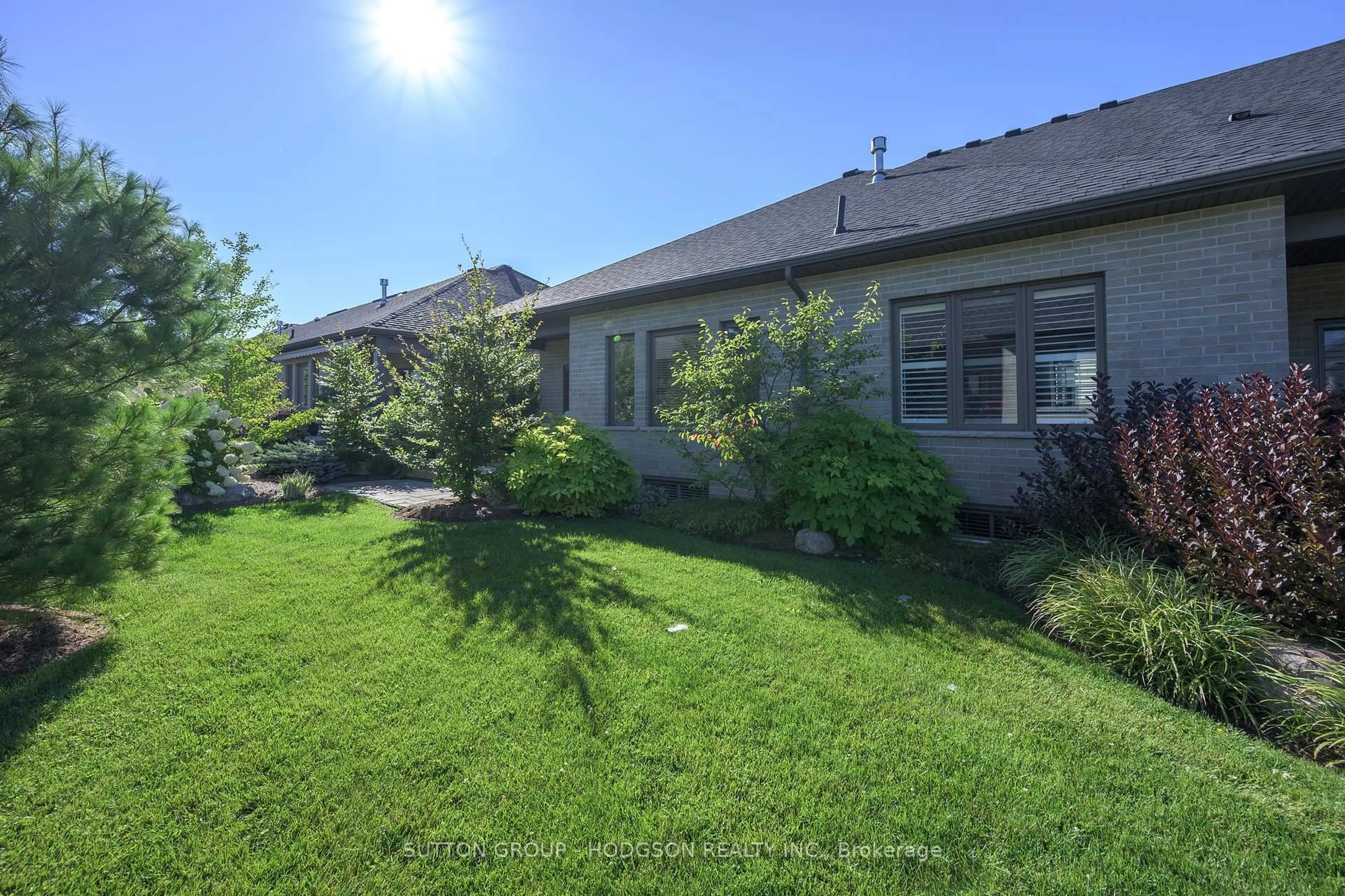 A pic from outside/outdoor area/front of a property/back of a property/a pic from drone, unknown for 1593 Ed Ervasti Cres, London South Ontario N6K 5R7