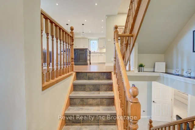 1119 Mohawk St, Woodstock 5