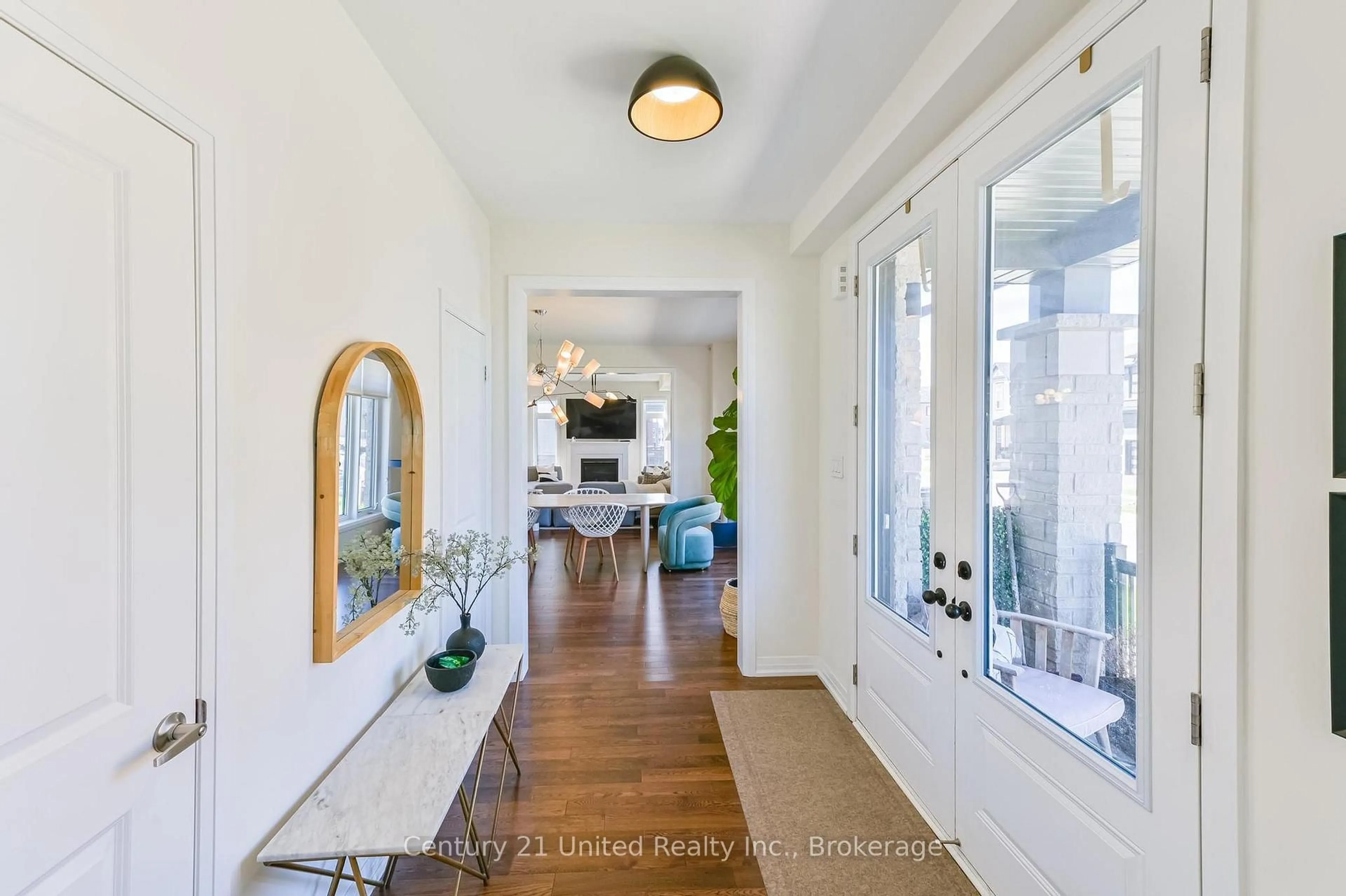 Indoor entryway for 217 Flavelle Way, Peterborough Ontario K9K 0J2