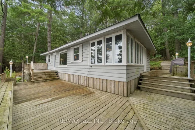 1022 Two Dogs Lane, Algonquin Highlands 2