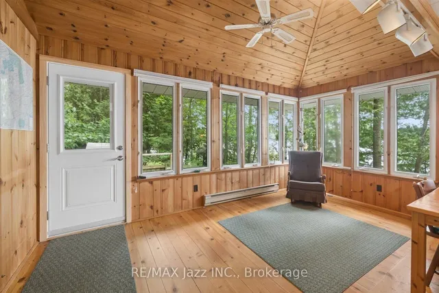 1022 Two Dogs Lane, Algonquin Highlands 5