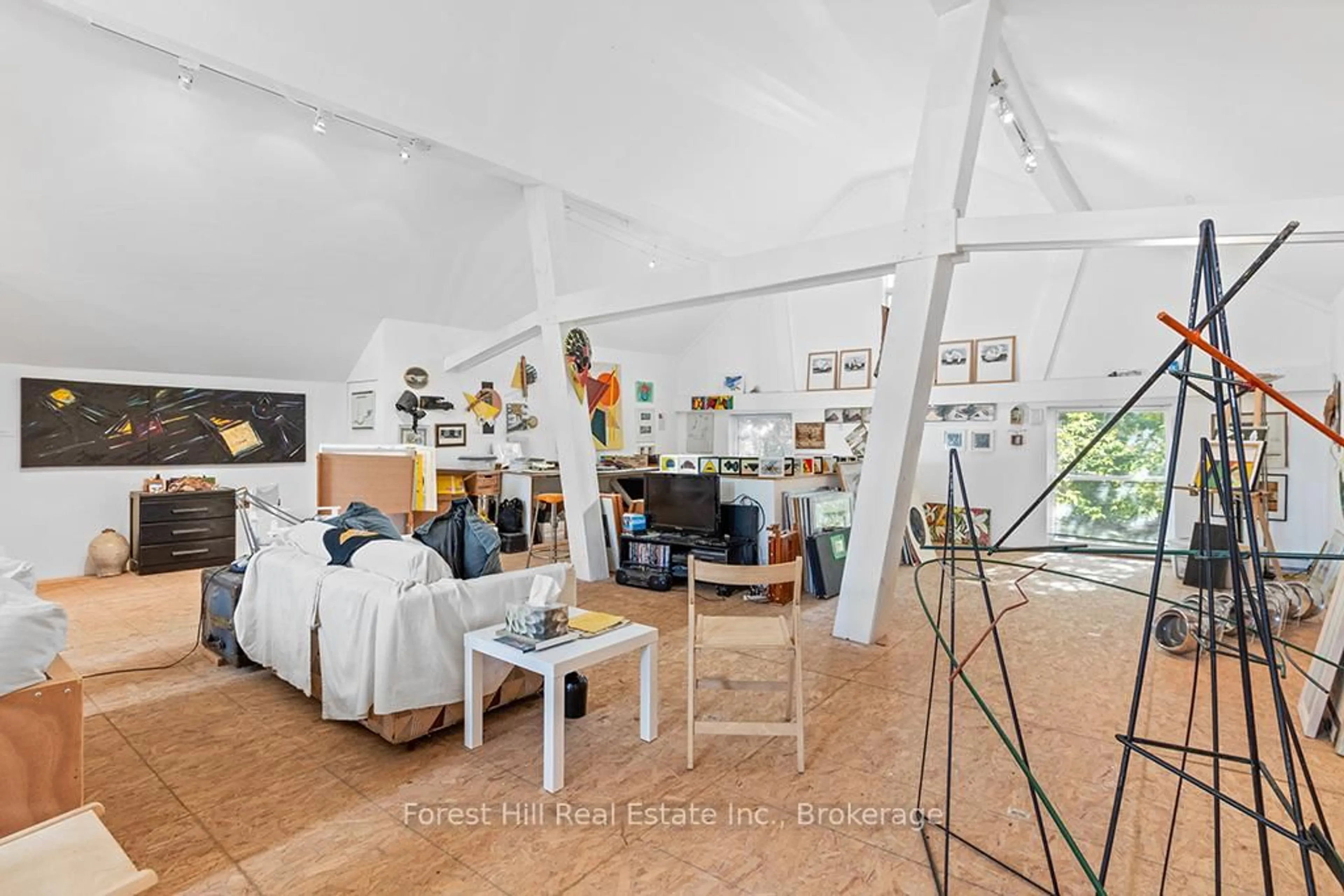 Living room with furniture, unknown for 15 Hill St, Grey Highlands Ontario N0C 1E0