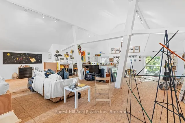 15 Hill St, Grey Highlands 4