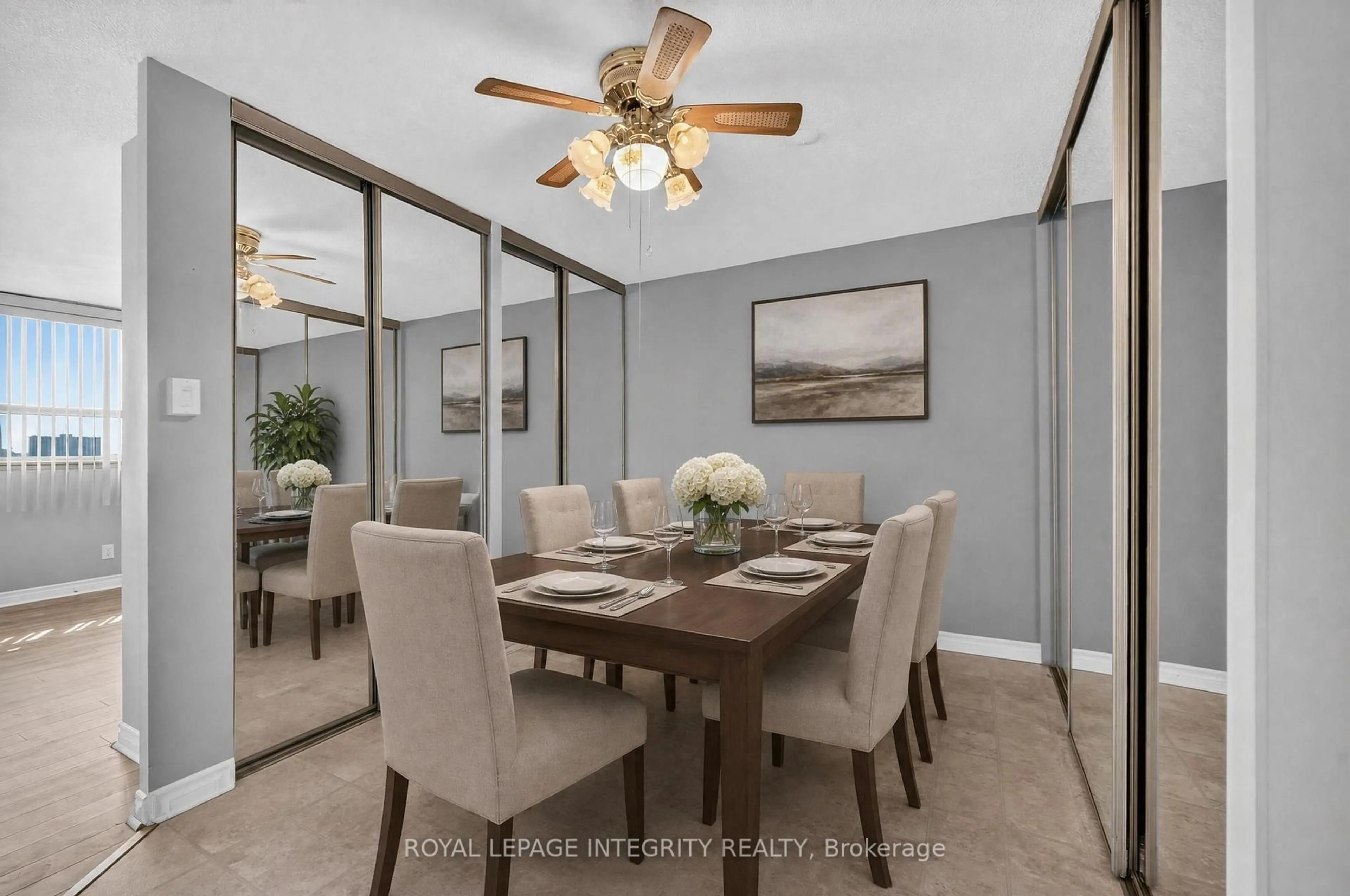 Dining room, ceramic/tile floor for 555 Brittany Dr #PH8, Ottawa Ontario K1K 4C5