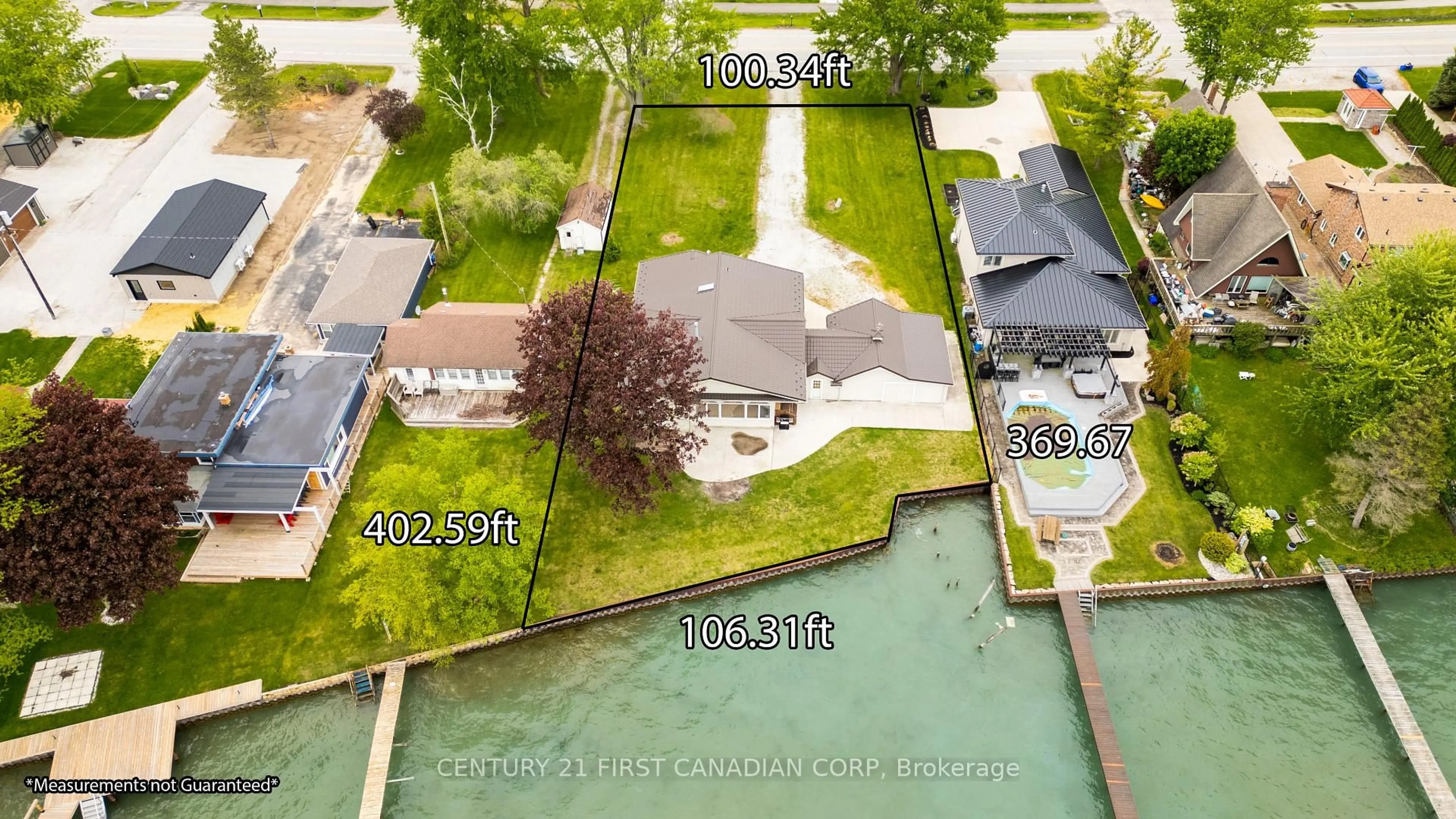 A pic from outside/outdoor area/front of a property/back of a property/a pic from drone, water/lake/river/ocean view for 3877 St Clair Pkwy, St. Clair Ontario N0P 2B0