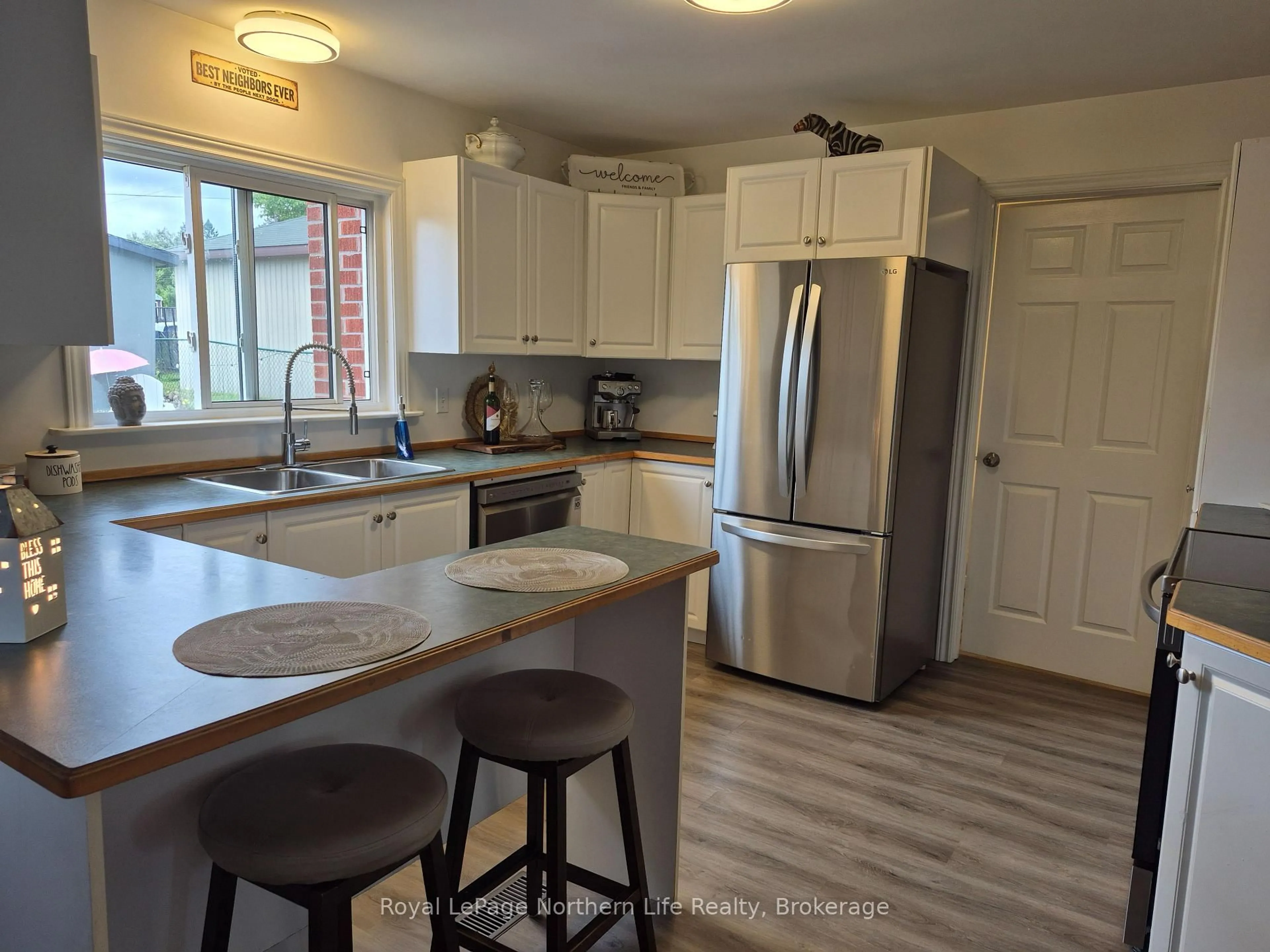 Open concept kitchen, unknown for 340 Fifth St, Mattawa Ontario P0H 1V0