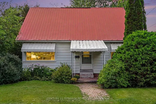 30 James St, Smiths Falls