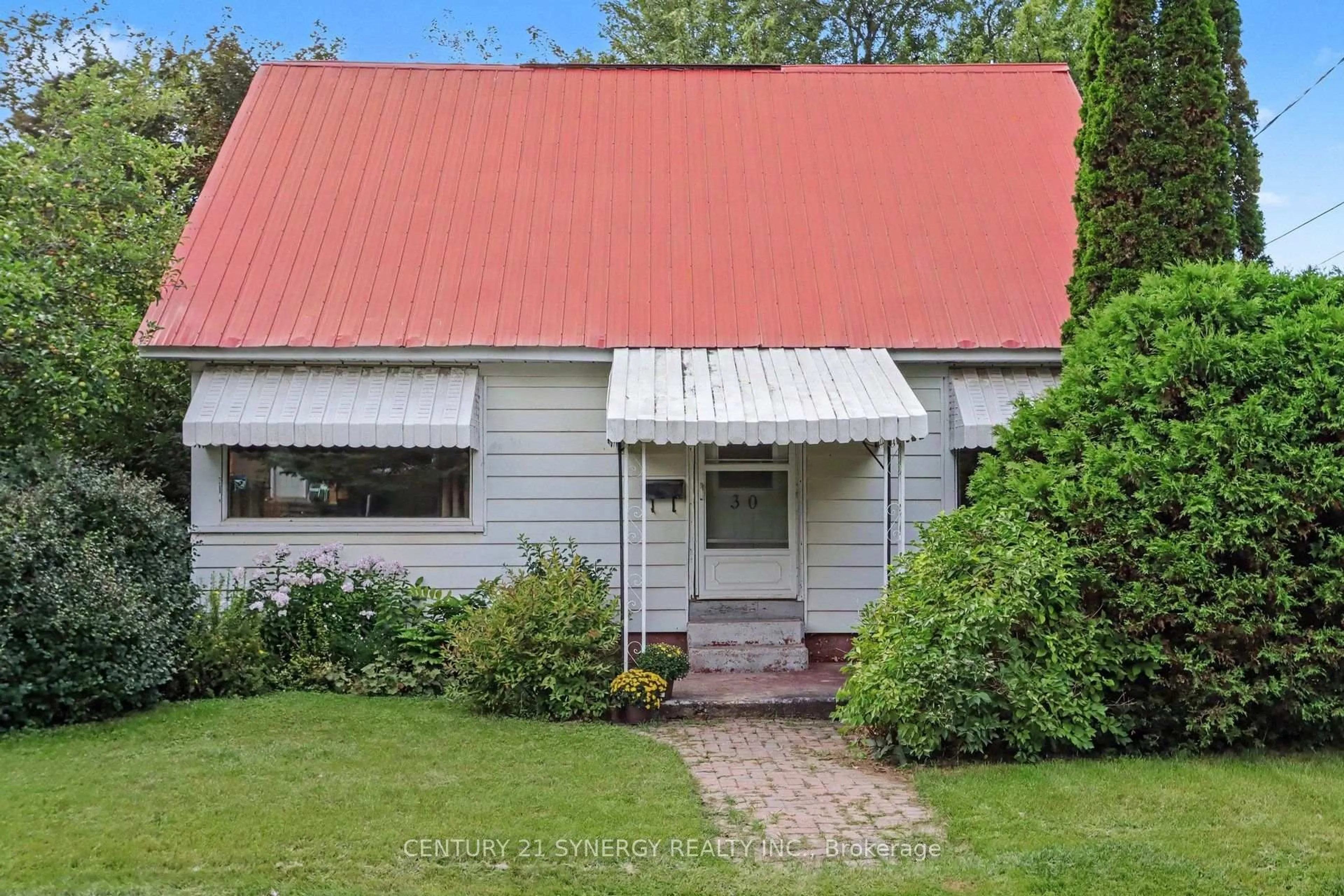 Unknown for 30 James St, Smiths Falls Ontario K7A 1X1