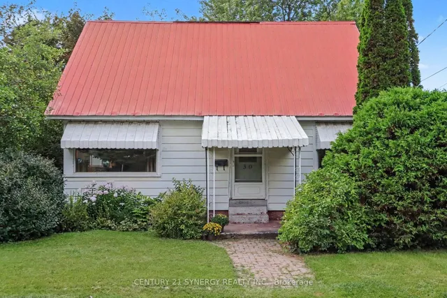 30 James St, Smiths Falls 2