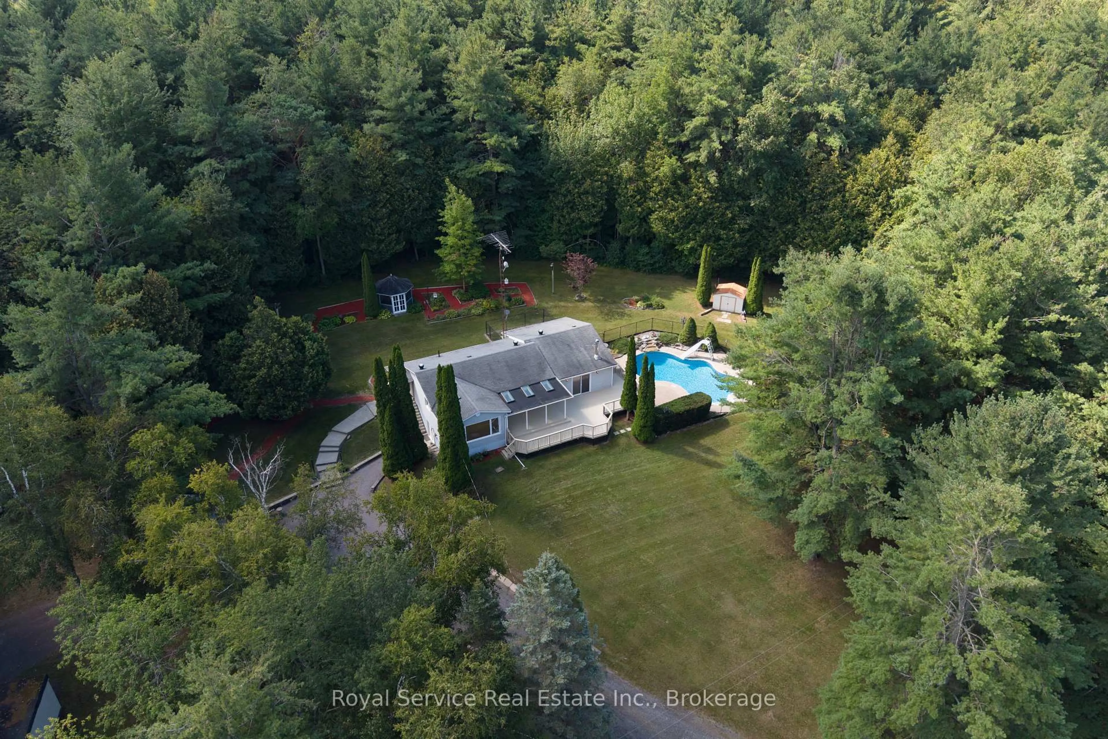A pic from outside/outdoor area/front of a property/back of a property/a pic from drone, forest/trees view for 7251 Cavan Rd, Hamilton Township Ontario K0L 1E0