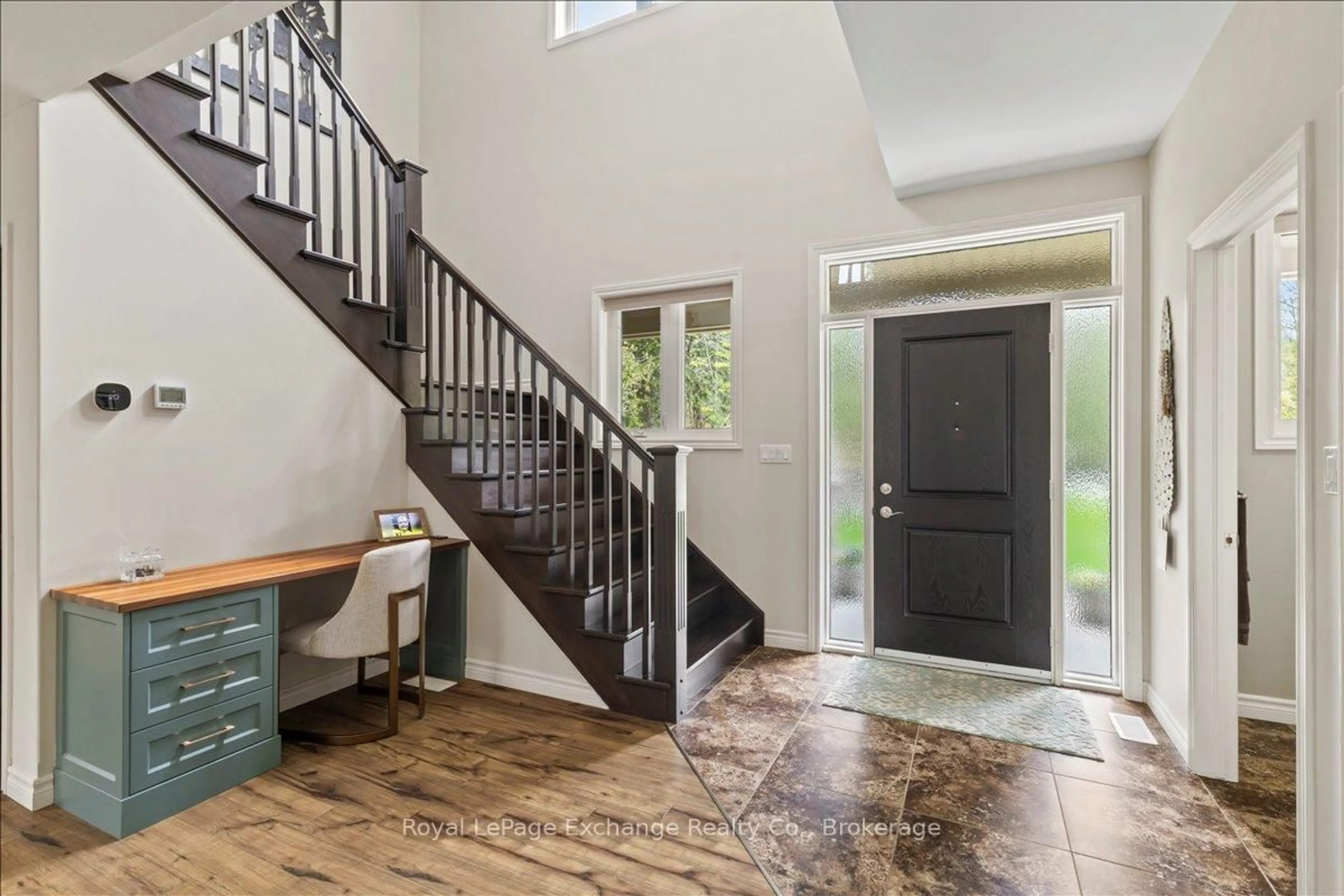 Indoor entryway for 14 Kuehner St, Kincardine Ontario N2Z 2X6