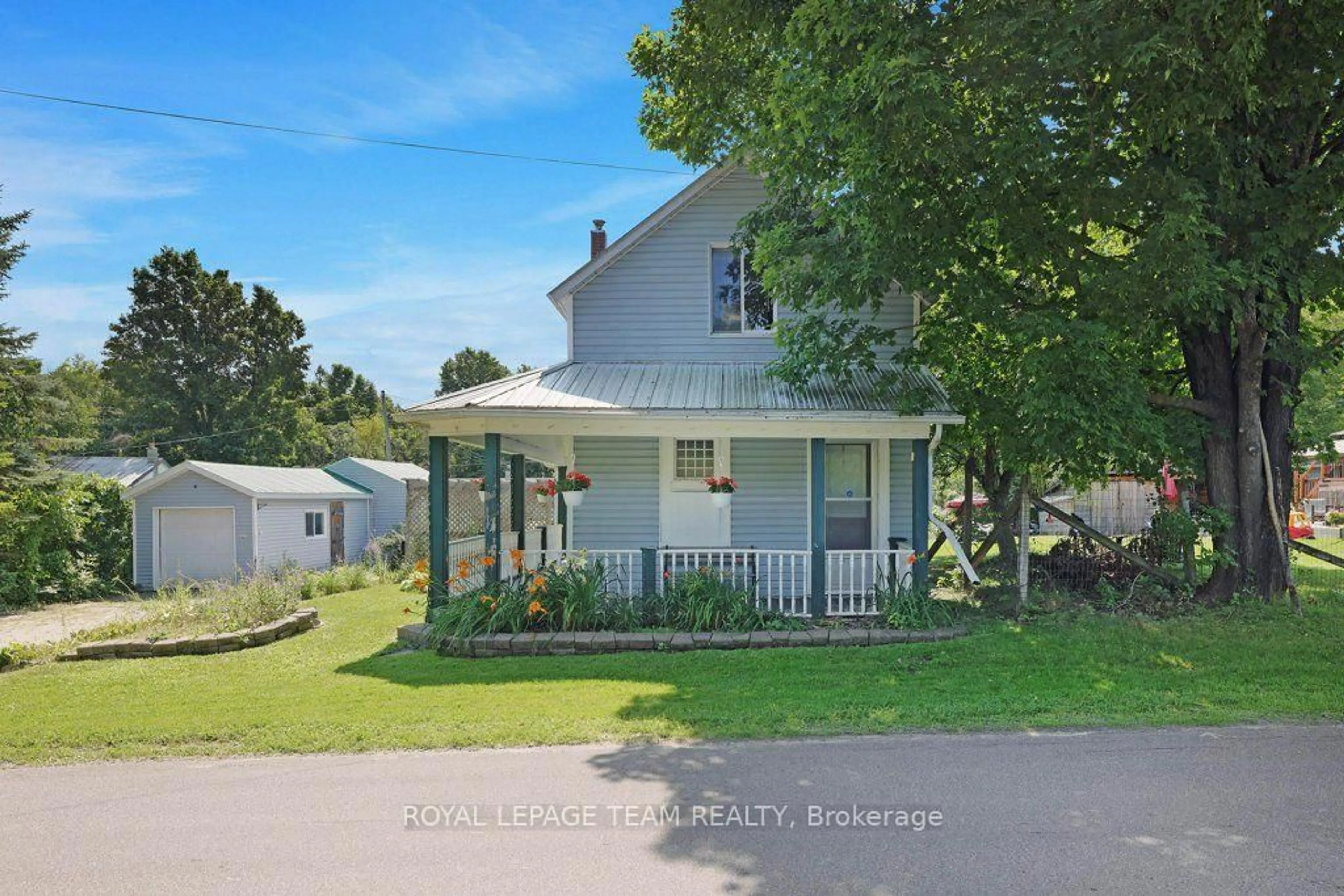 A pic from outside/outdoor area/front of a property/back of a property/a pic from drone, street for 254 Blakeney Rd, Almonte Ontario K0A 1A0