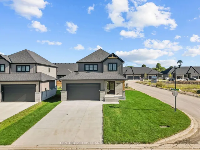 34 Postma Cres, North Middlesex 4
