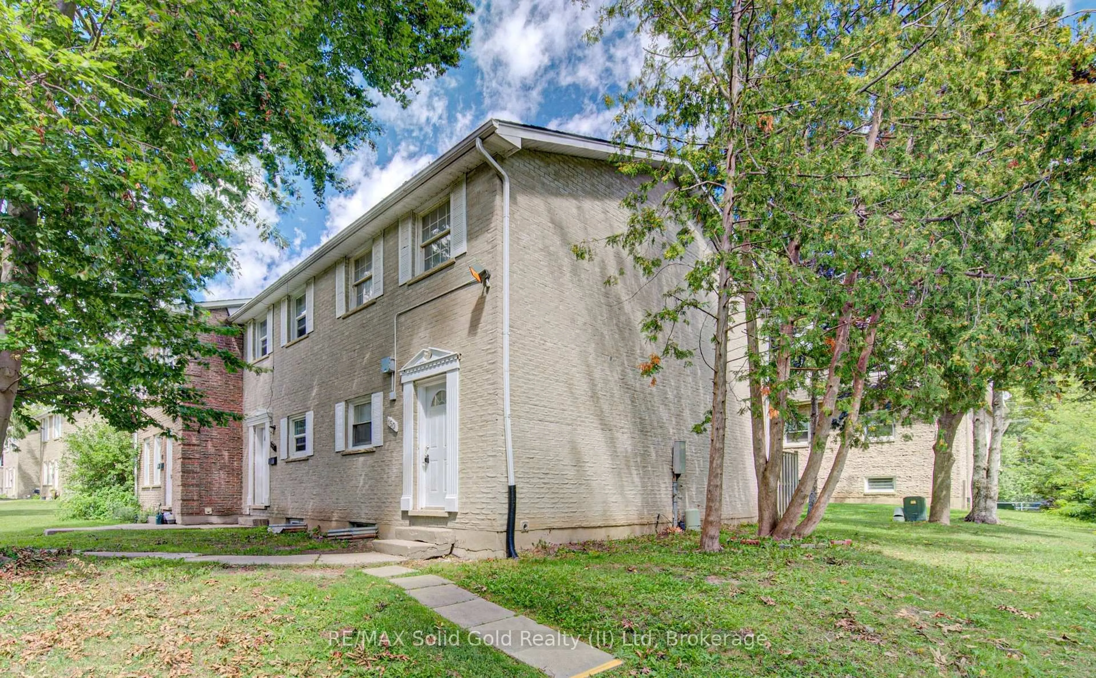Unknown for 150 Westcourt Pl, Waterloo Ontario N2L 2R7