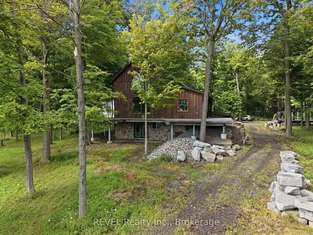 1247 Chippawa Creek Rd, Thorold 2