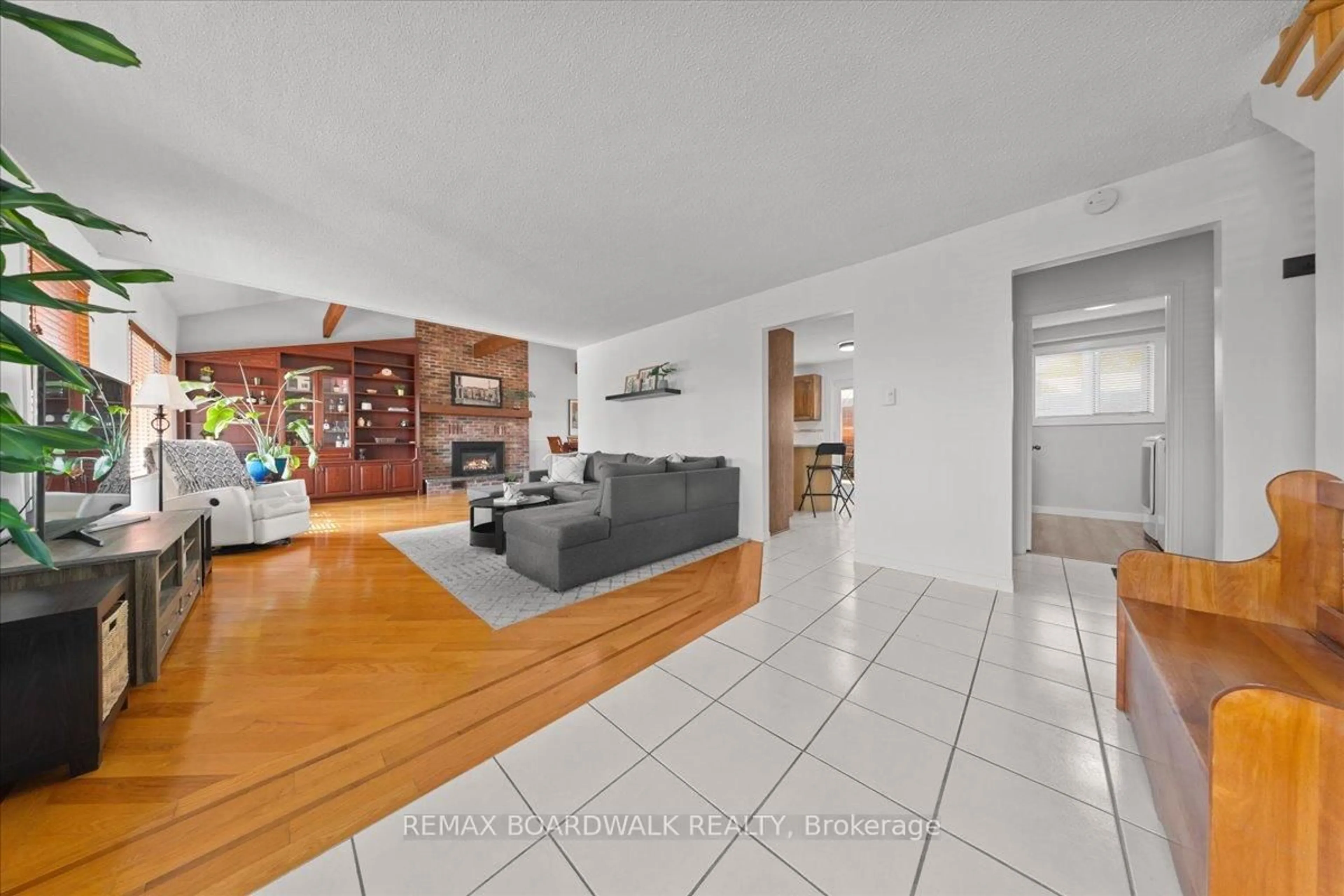 Living room with furniture, unknown for 795 Rejane Cres, Hawkesbury Ontario K6A 2K7