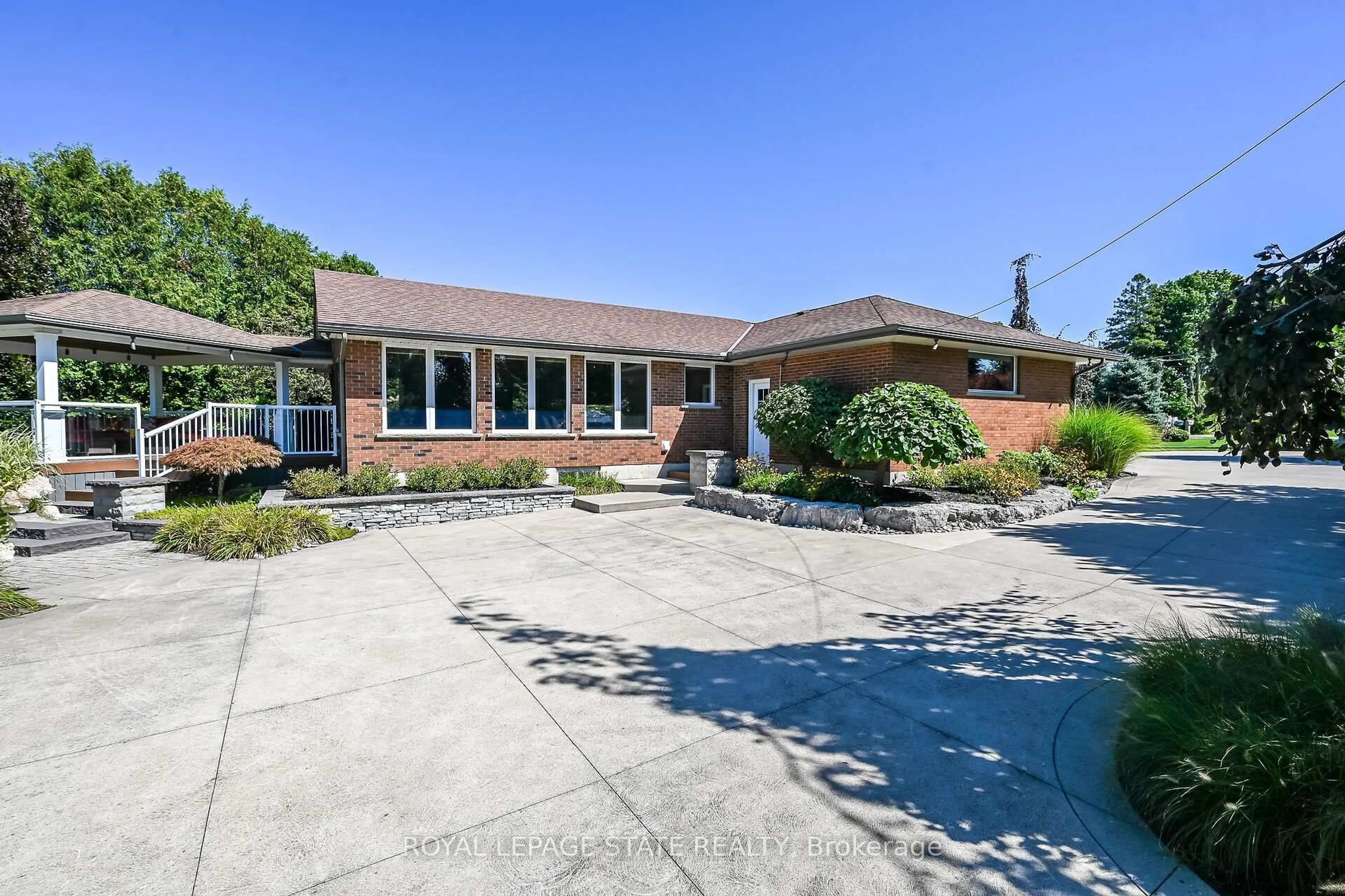 A pic from outside/outdoor area/front of a property/back of a property/a pic from drone, street for 541 Old Highway 24 Rd, Norfolk Ontario N0E 1Y0