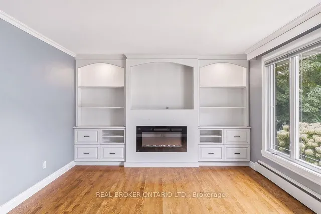 257 Lavergne St, Ottawa 5
