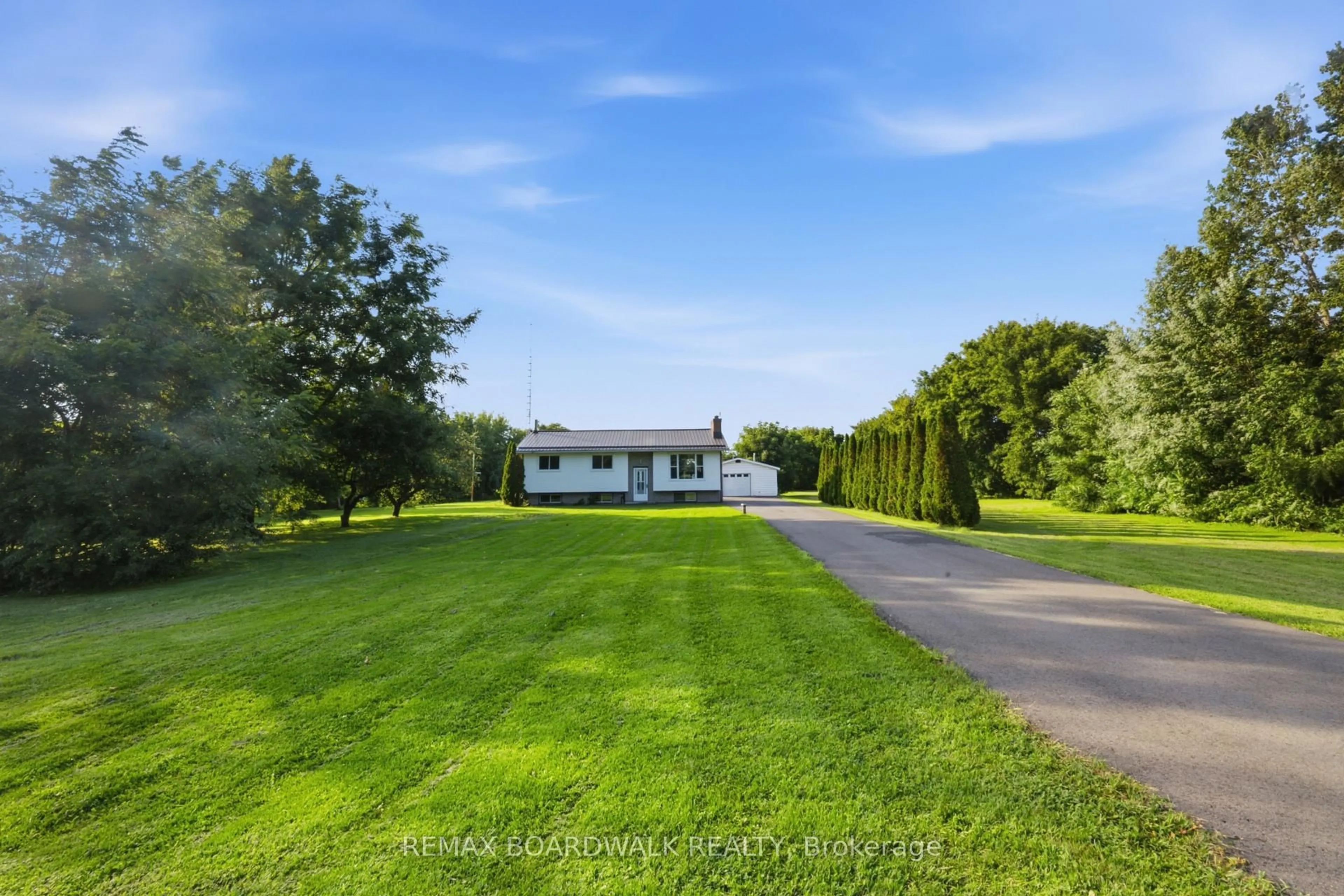 A pic from outside/outdoor area/front of a property/back of a property/a pic from drone, unknown for 2106 County Road 2 Rd, Edwardsburgh/Cardinal Ontario K0E 1T1