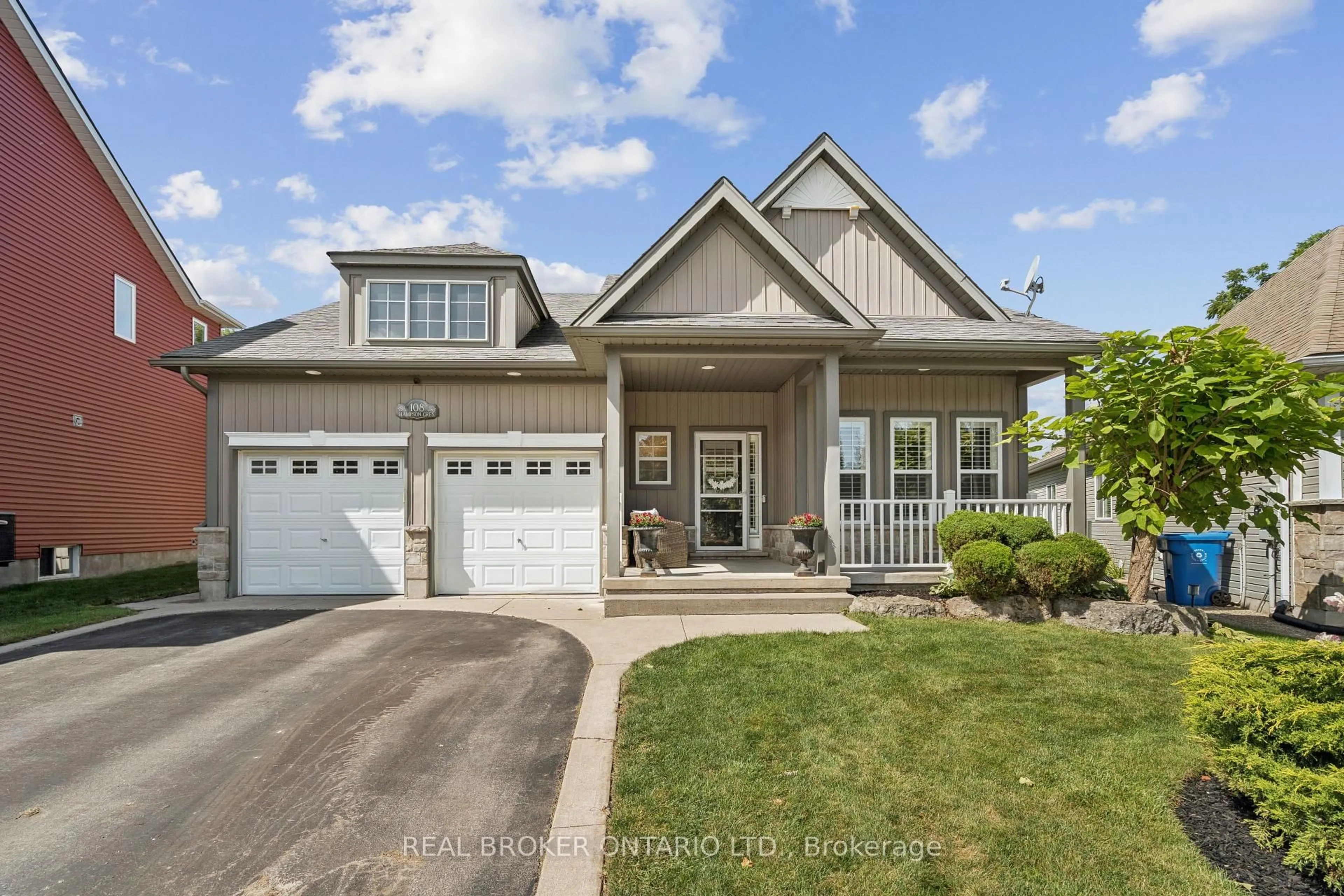 Home with vinyl exterior material, street for 108 Hampson Cres, Guelph/Eramosa Ontario N0B 2K0