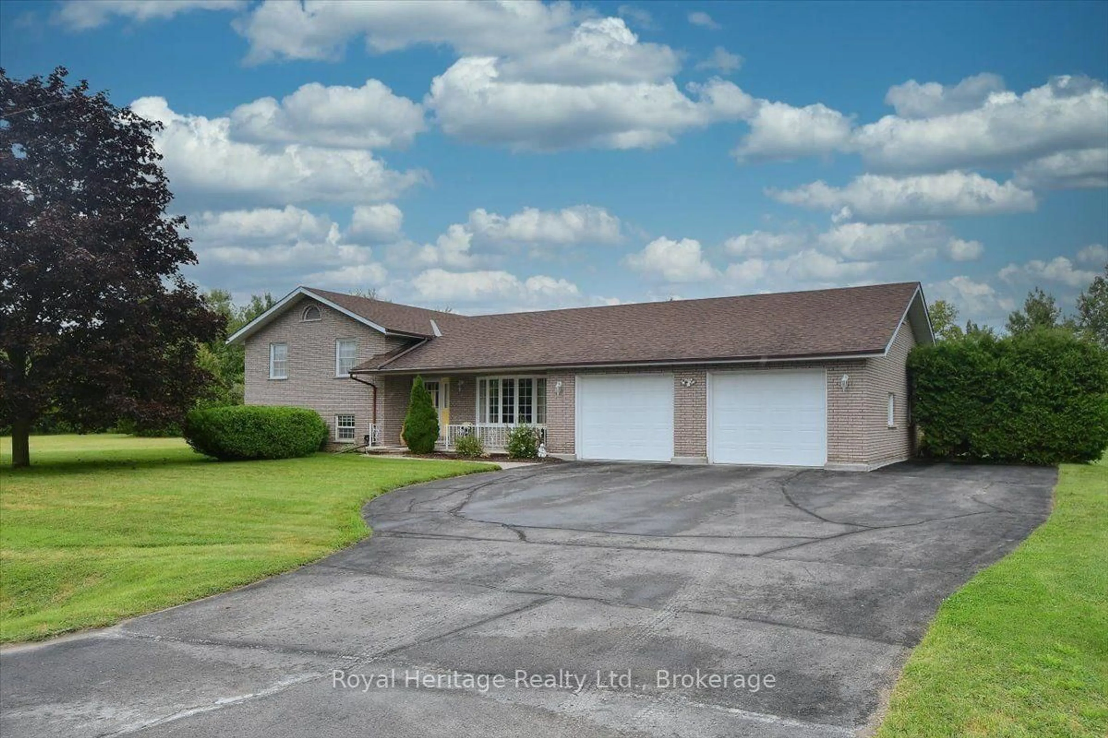 A pic from outside/outdoor area/front of a property/back of a property/a pic from drone, street for 476 Emily Park Rd, Kawartha Lakes Ontario K0L 2W0