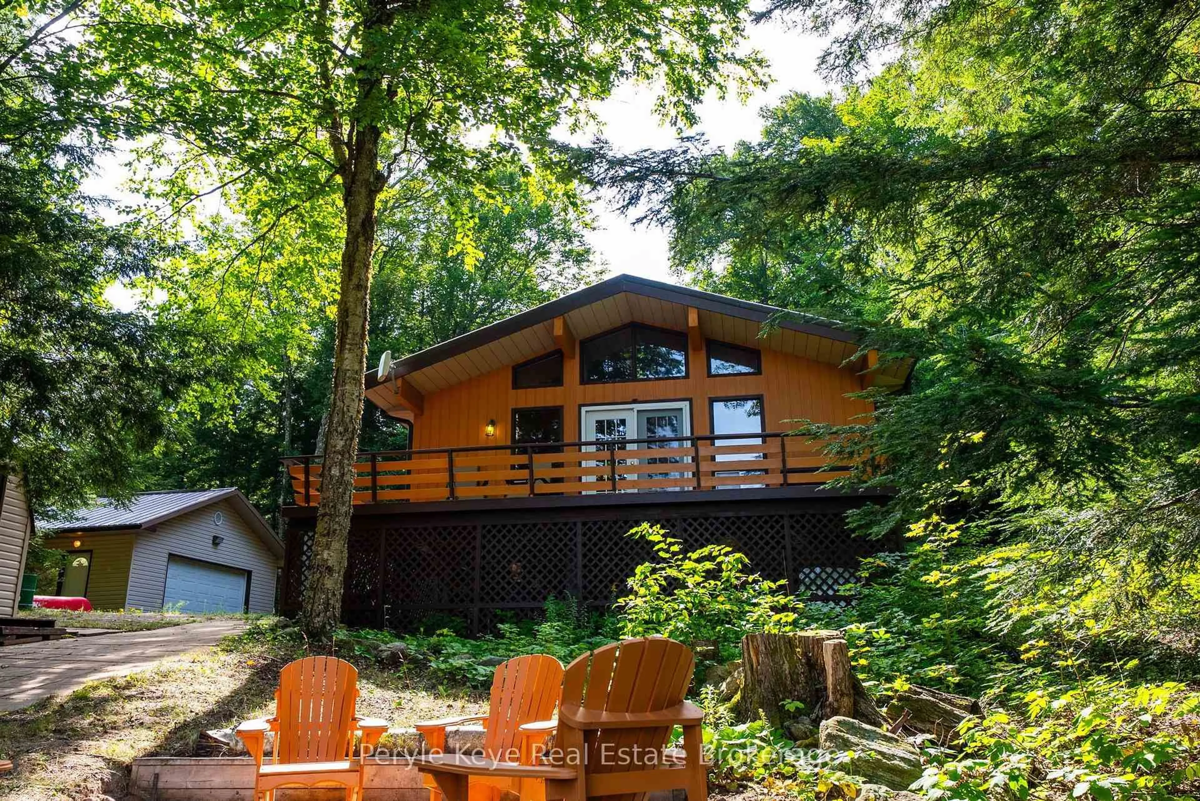 Patio, unknown for 1160 Lakeshore Dr, Bracebridge Ontario P1L 1X3