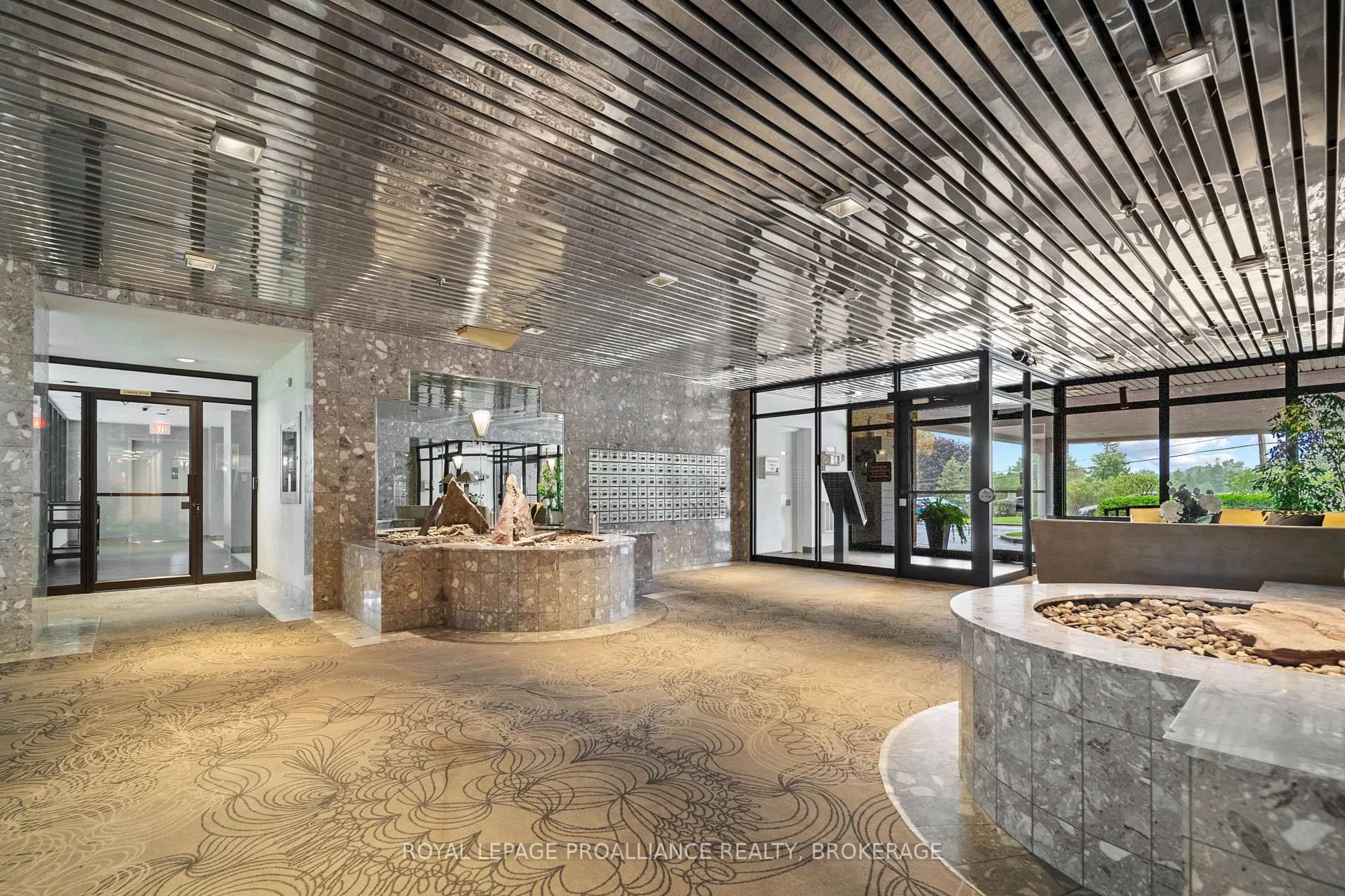 Lobby for 1000 King St #1401, Kingston Ontario K7M 8H3