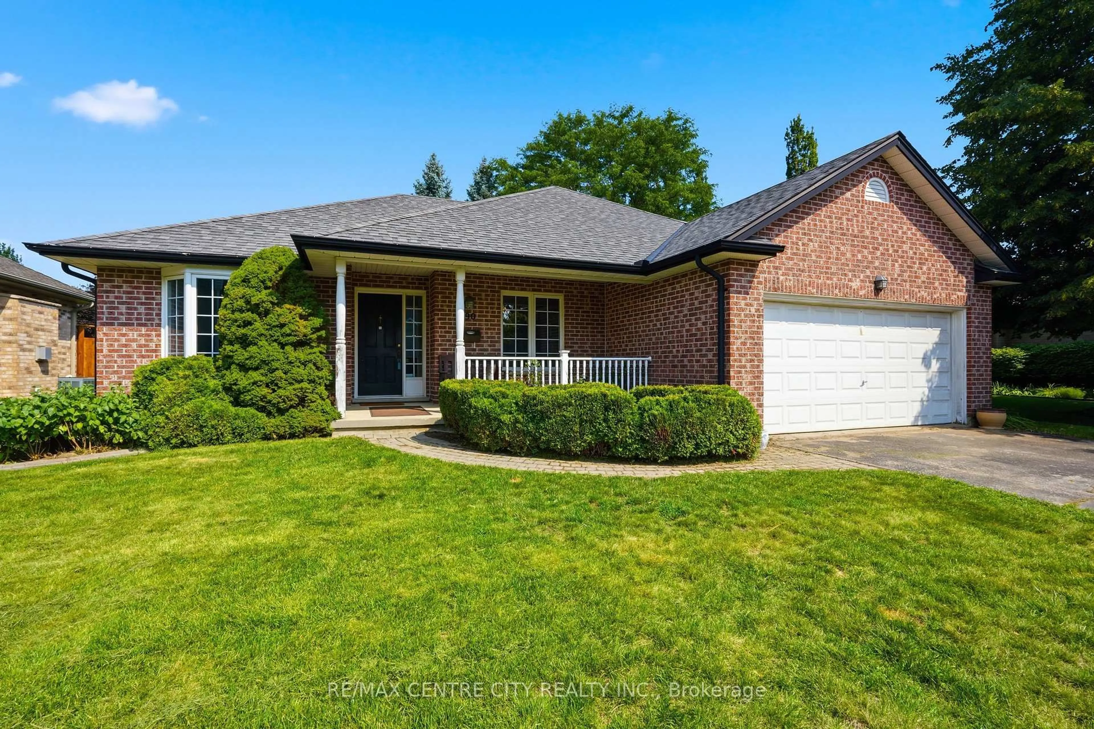 Home with brick exterior material, street for 90 Moraine Cres, London North Ontario N6G 4Z1