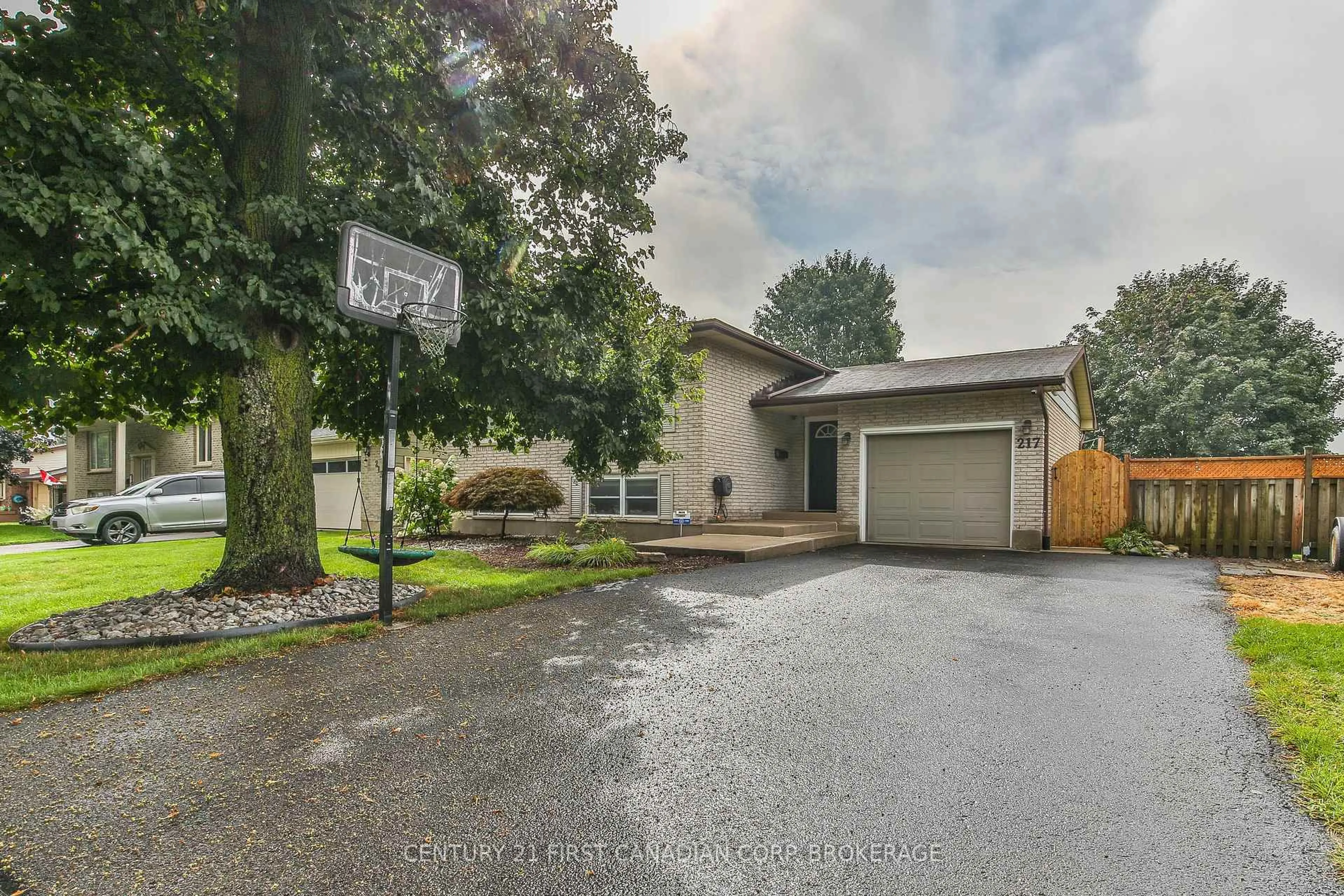 Unknown for 217 Seldon St, Zorra Ontario N0M 2M0