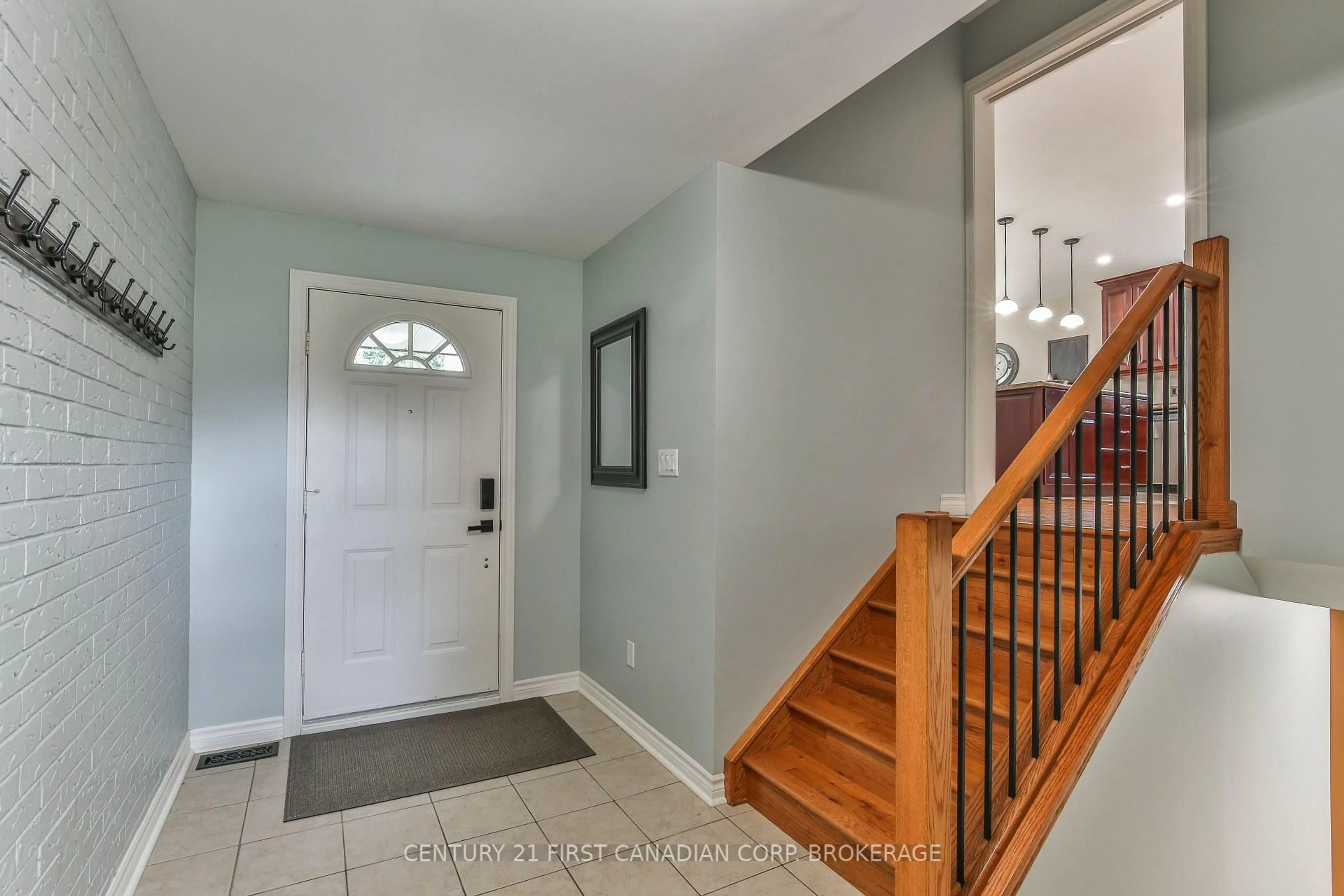 Indoor entryway for 217 Seldon St, Zorra Ontario N0M 2M0
