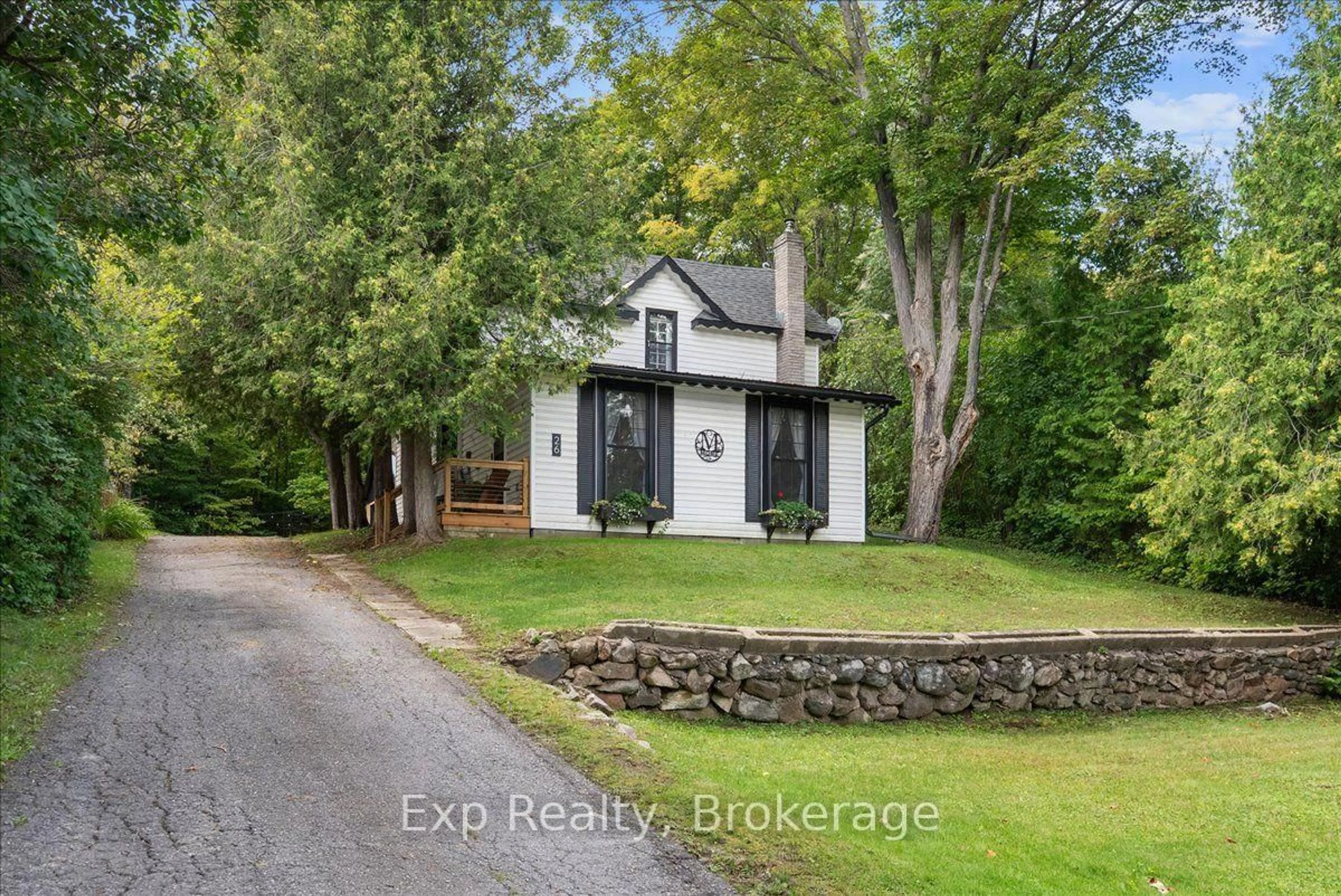 A pic from outside/outdoor area/front of a property/back of a property/a pic from drone, street for 26 Sherbourne St, Bancroft Ontario K0L 1C0