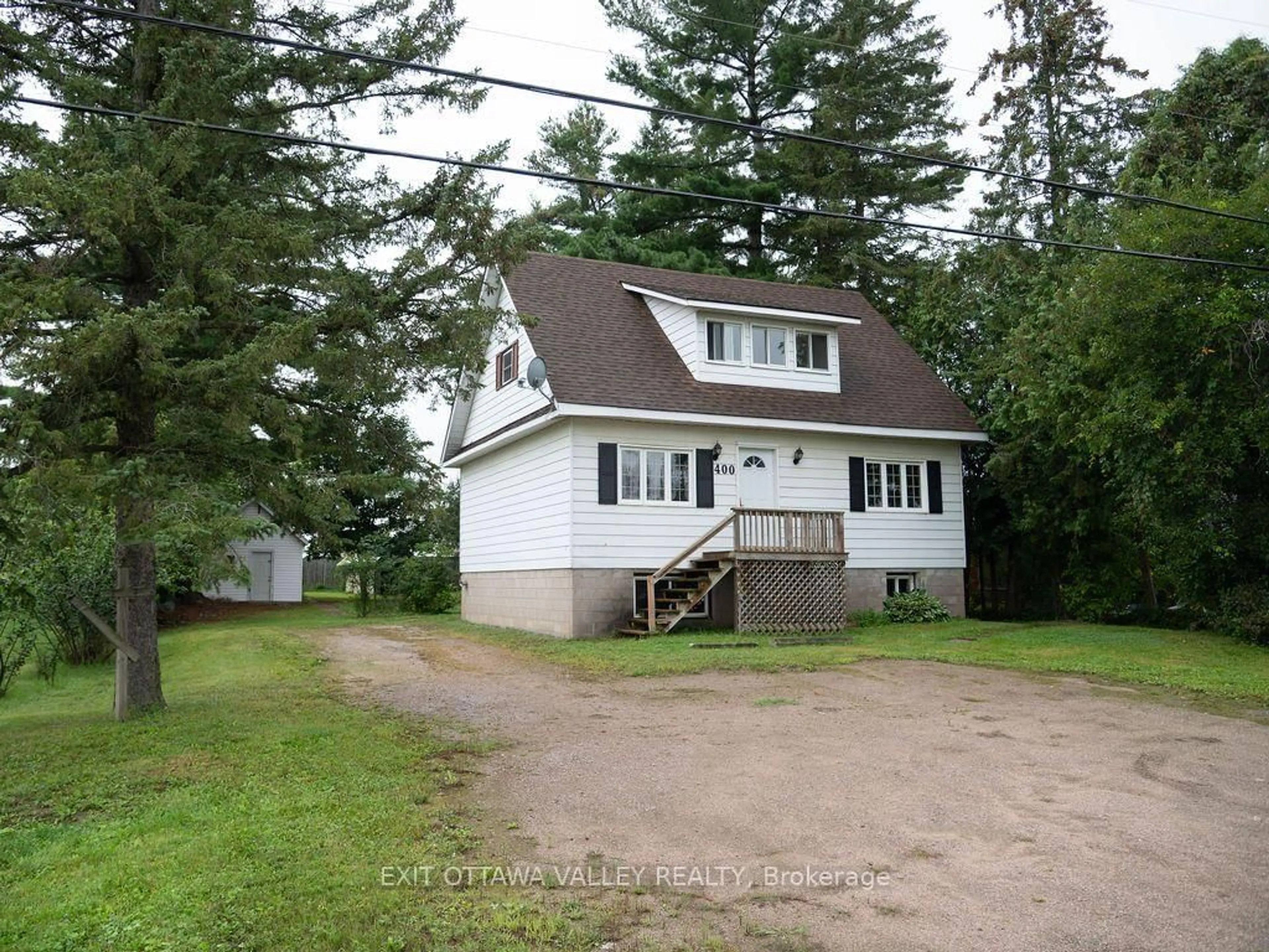 Unknown for 400 Boundary Rd, Pembroke Ontario K8A 6K7