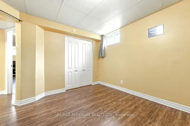 335 Willard St, Pembroke 5