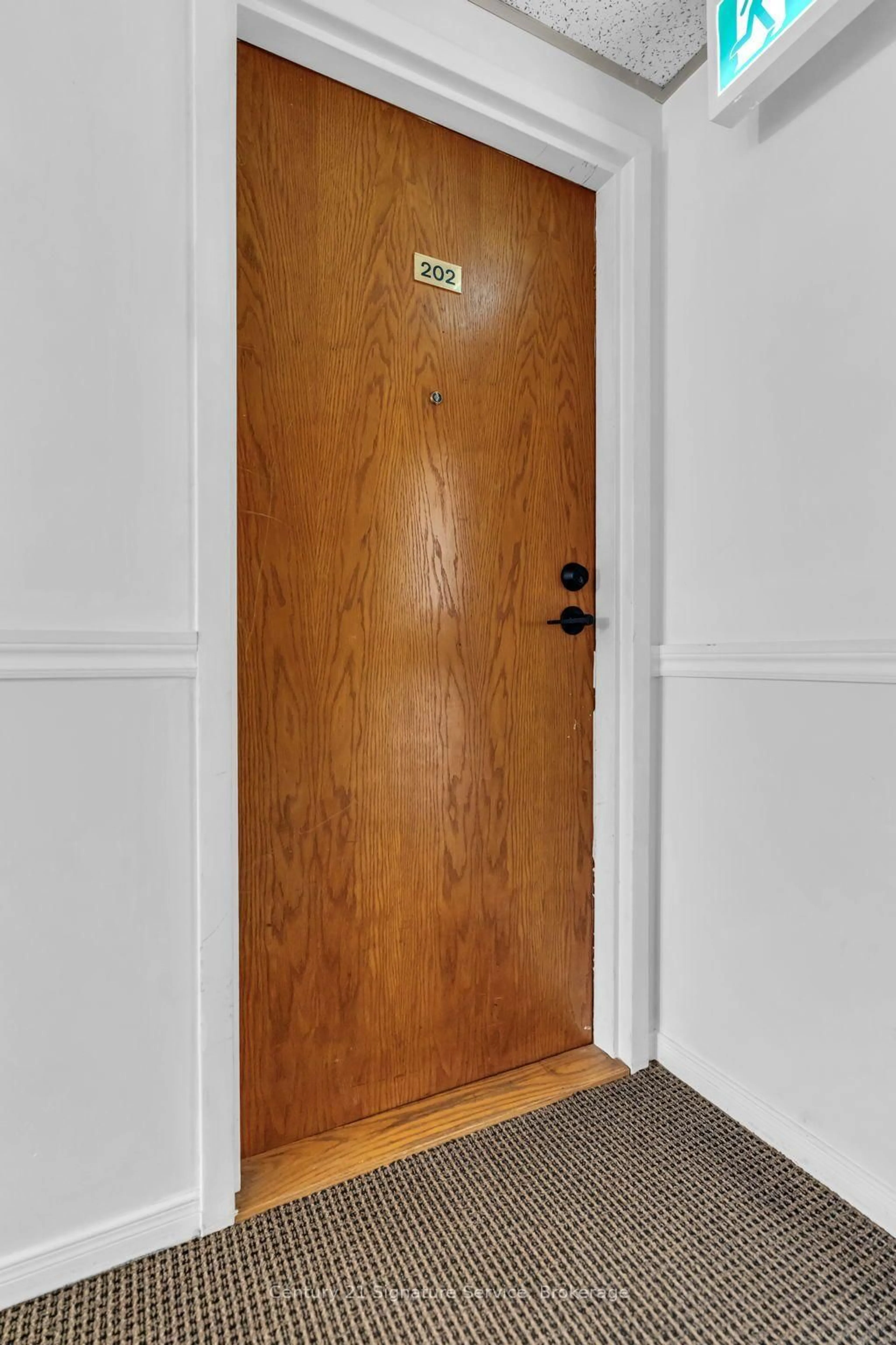 Indoor entryway for 50 Campbell Crt #202, Stratford Ontario N5A 7T6