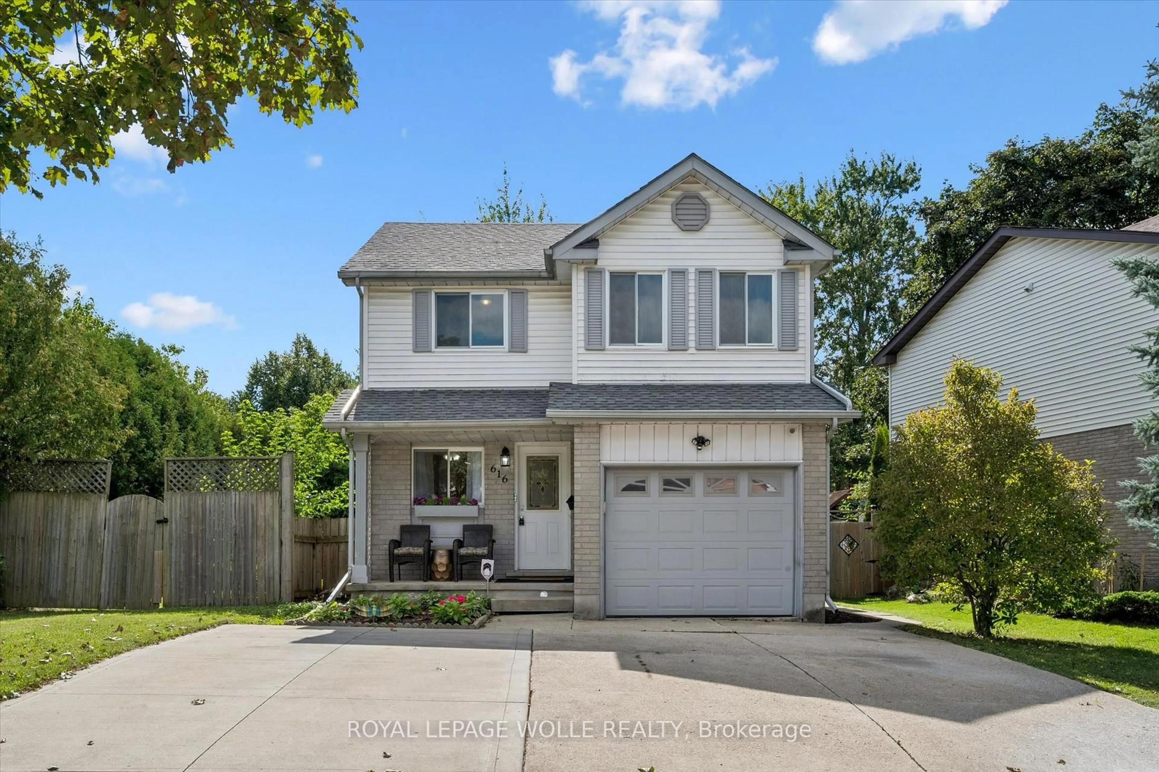 Home with vinyl exterior material, street for 616 Westheights Dr, Kitchener Ontario N2N 2Z2