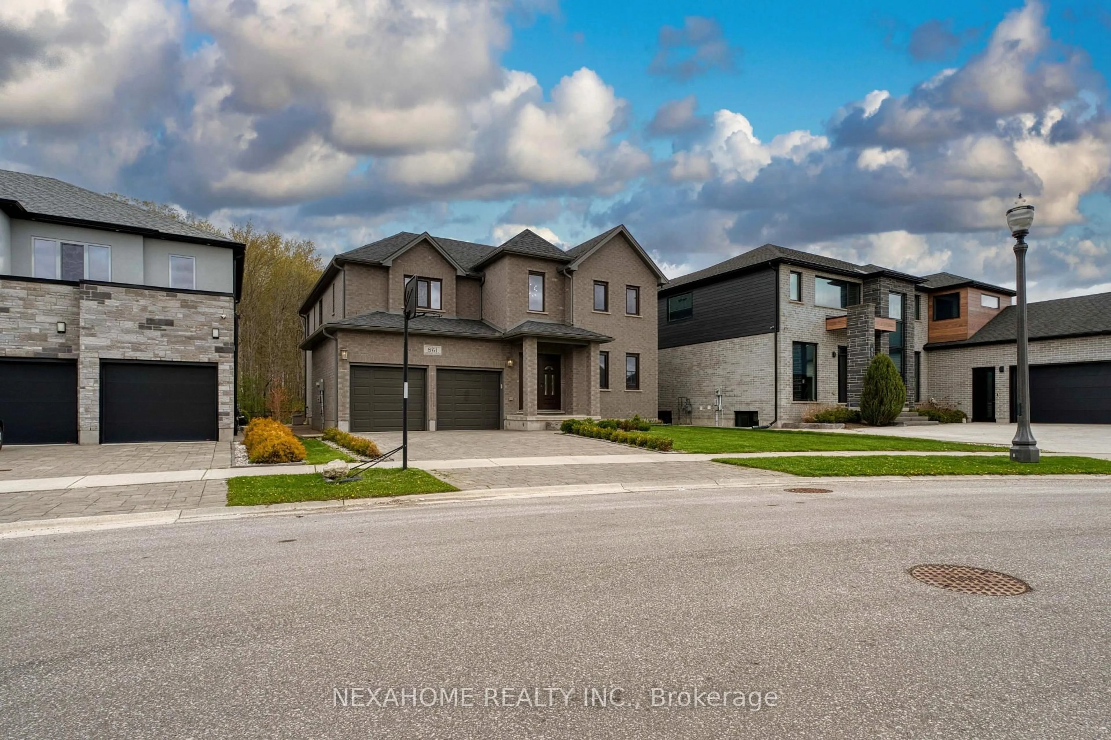 Unknown for 861 Zaifman Circ, London North Ontario N5X 0M9