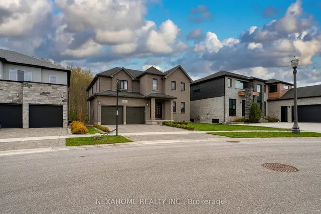 861 Zaifman Circ, London North 2