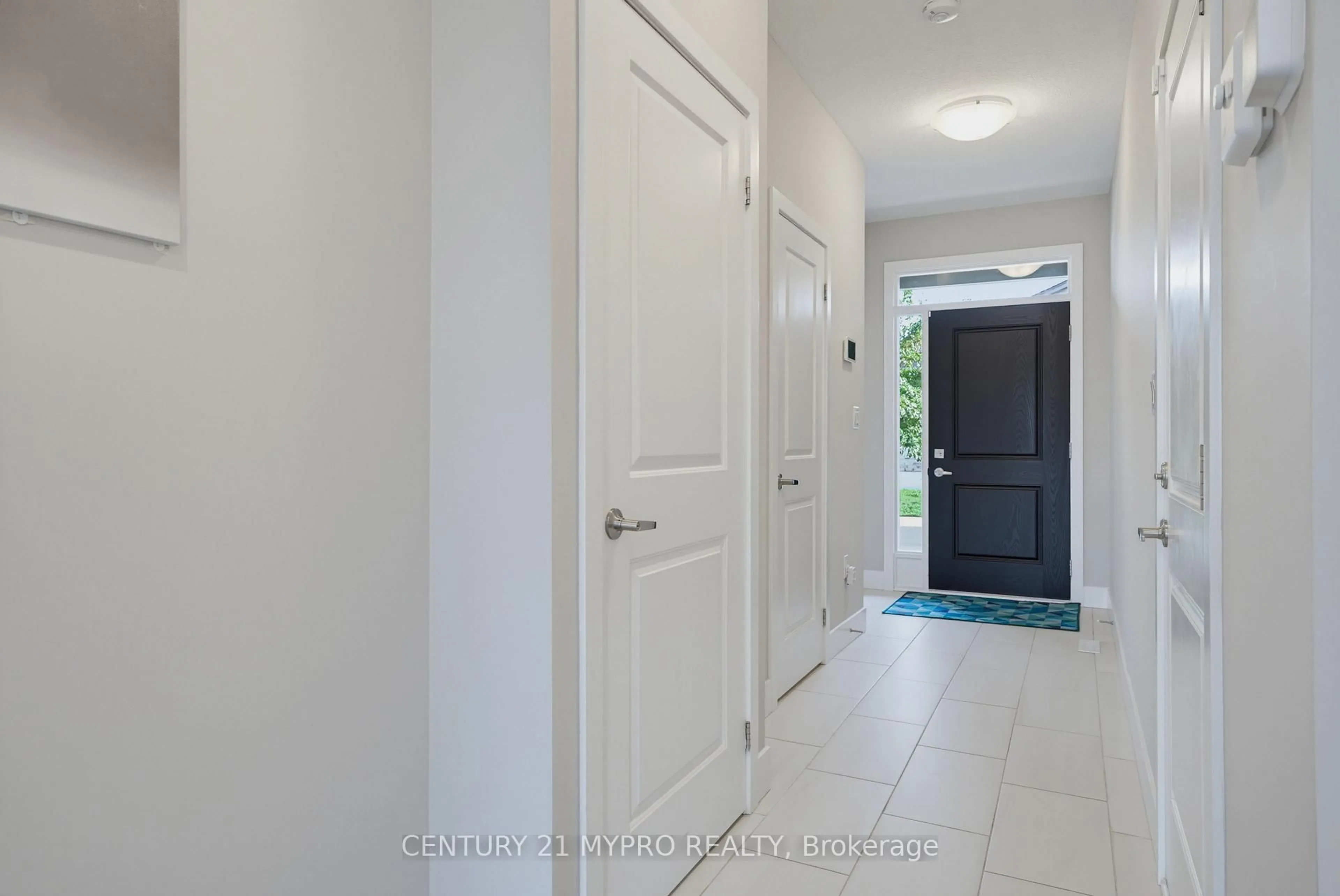 Indoor entryway for 1375 Whetherfield St #48, London North Ontario N6H 0K5