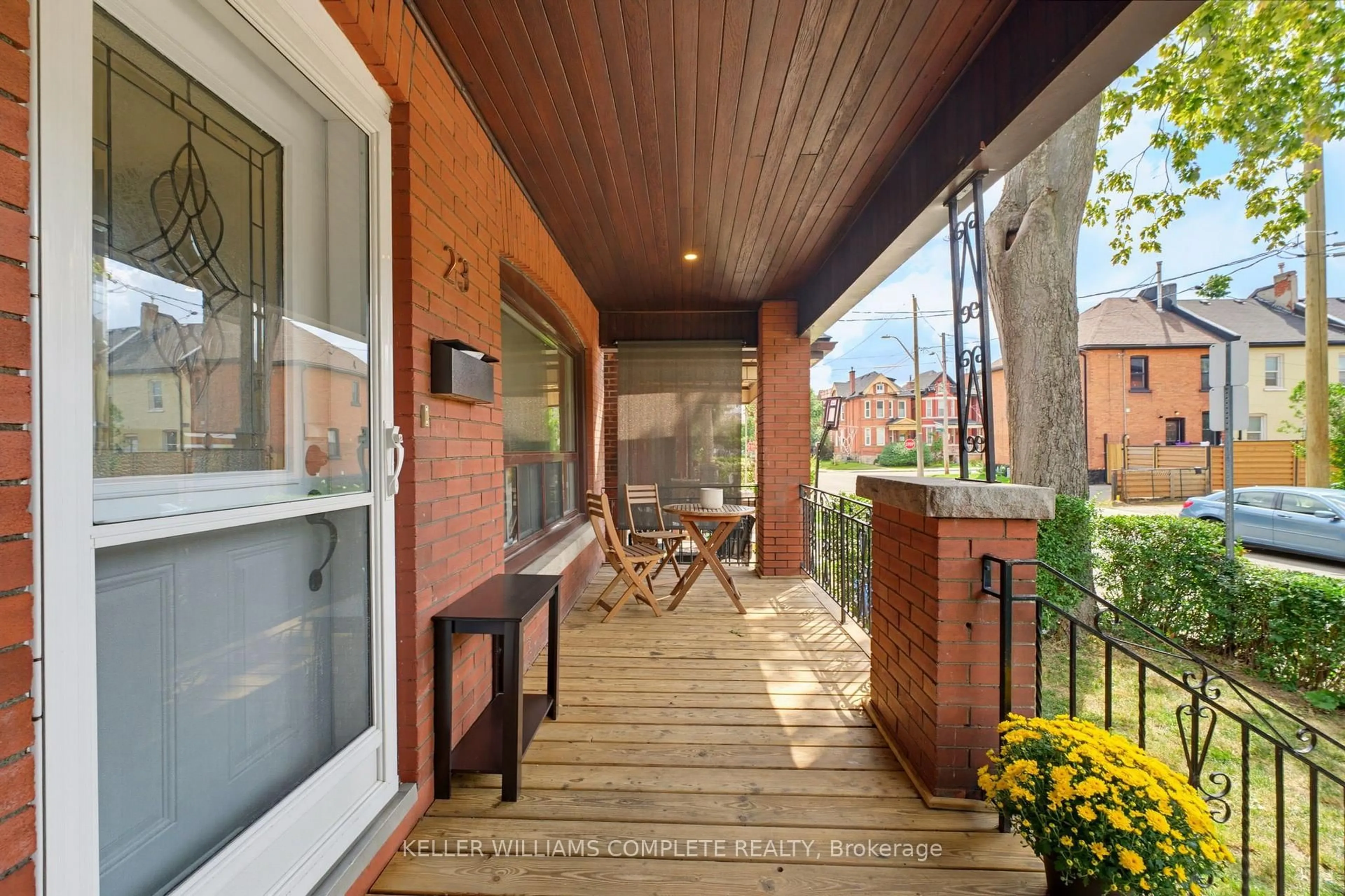 Patio, street for 23 Nightingale St, Hamilton Ontario L8L 1R5