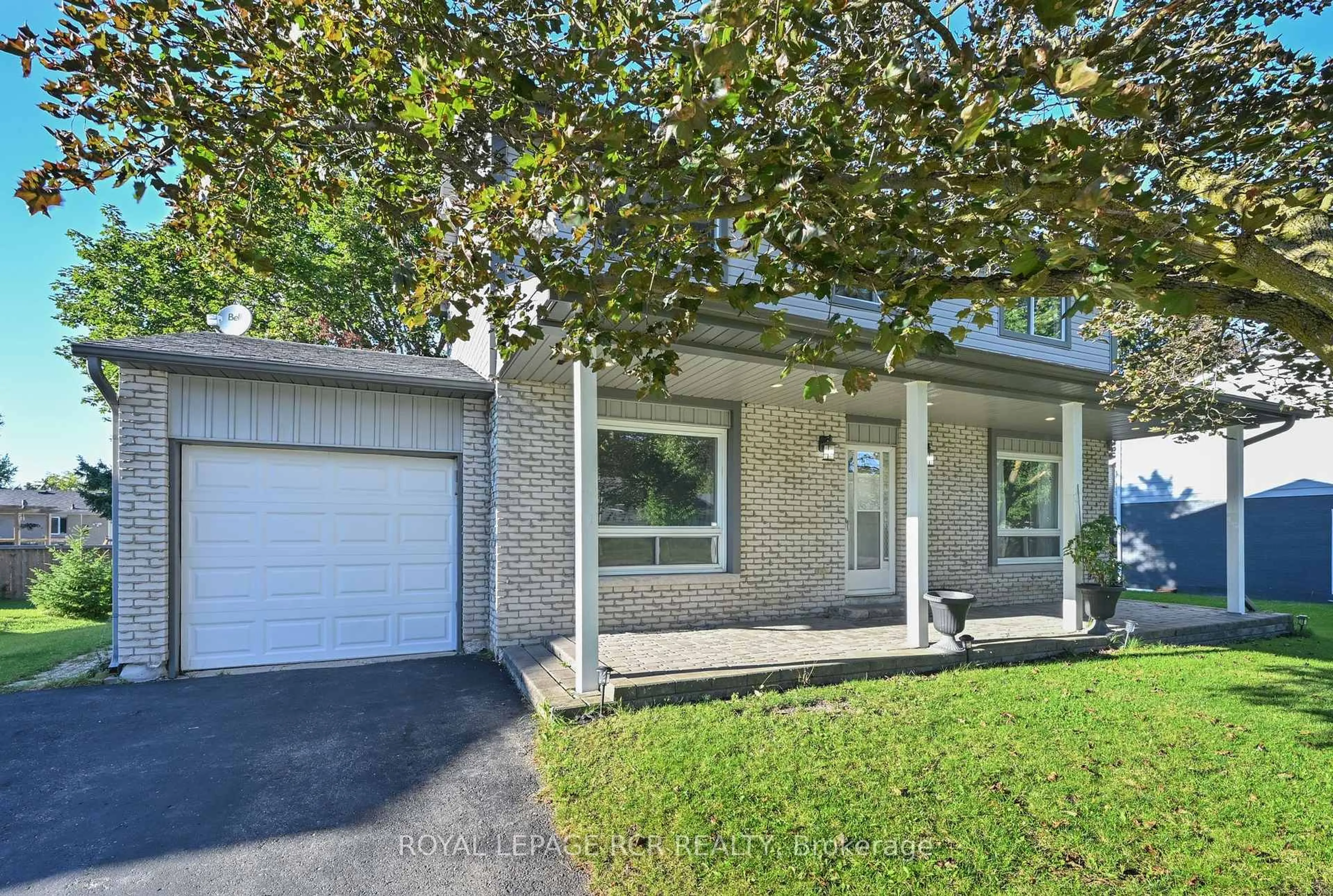 Home with brick exterior material, street for 116 Ann St, Shelburne Ontario L9V 2W8