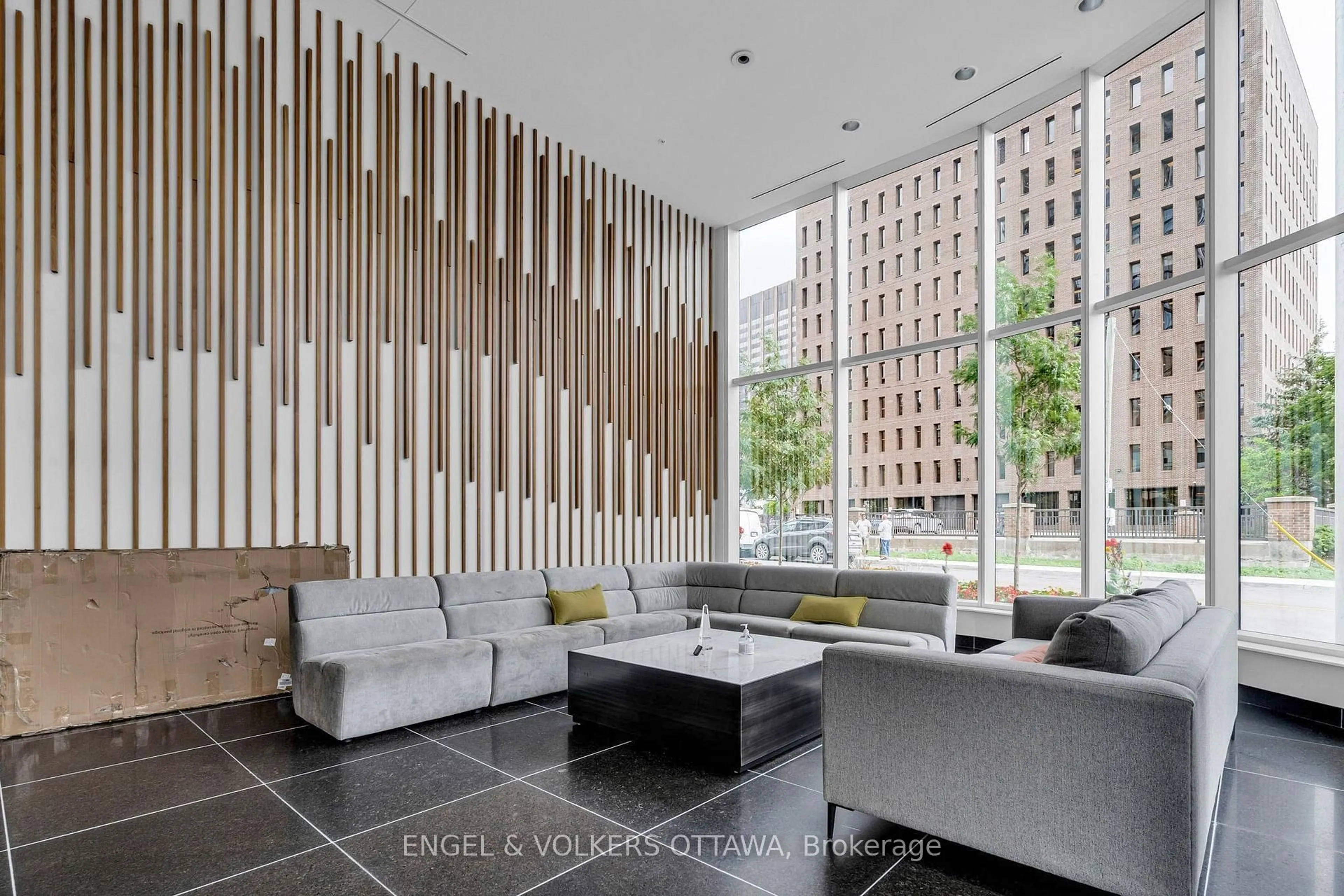 Lobby for 805 Carling Ave #1503, Ottawa Ontario K1S 5W9