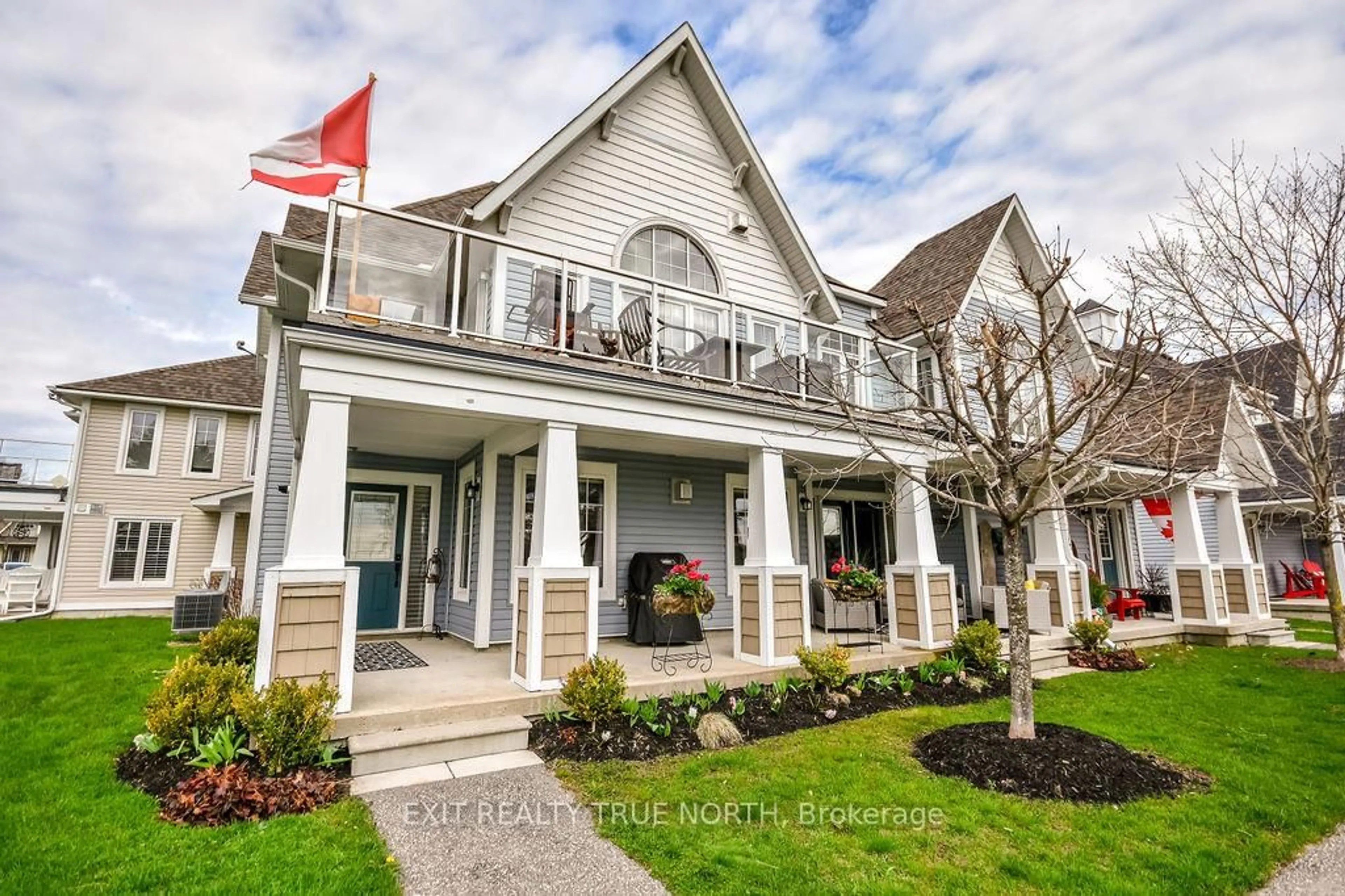 Home with vinyl exterior material, street for 15 Carnoustie Lane, Georgian Bay Ontario L0K 1S0