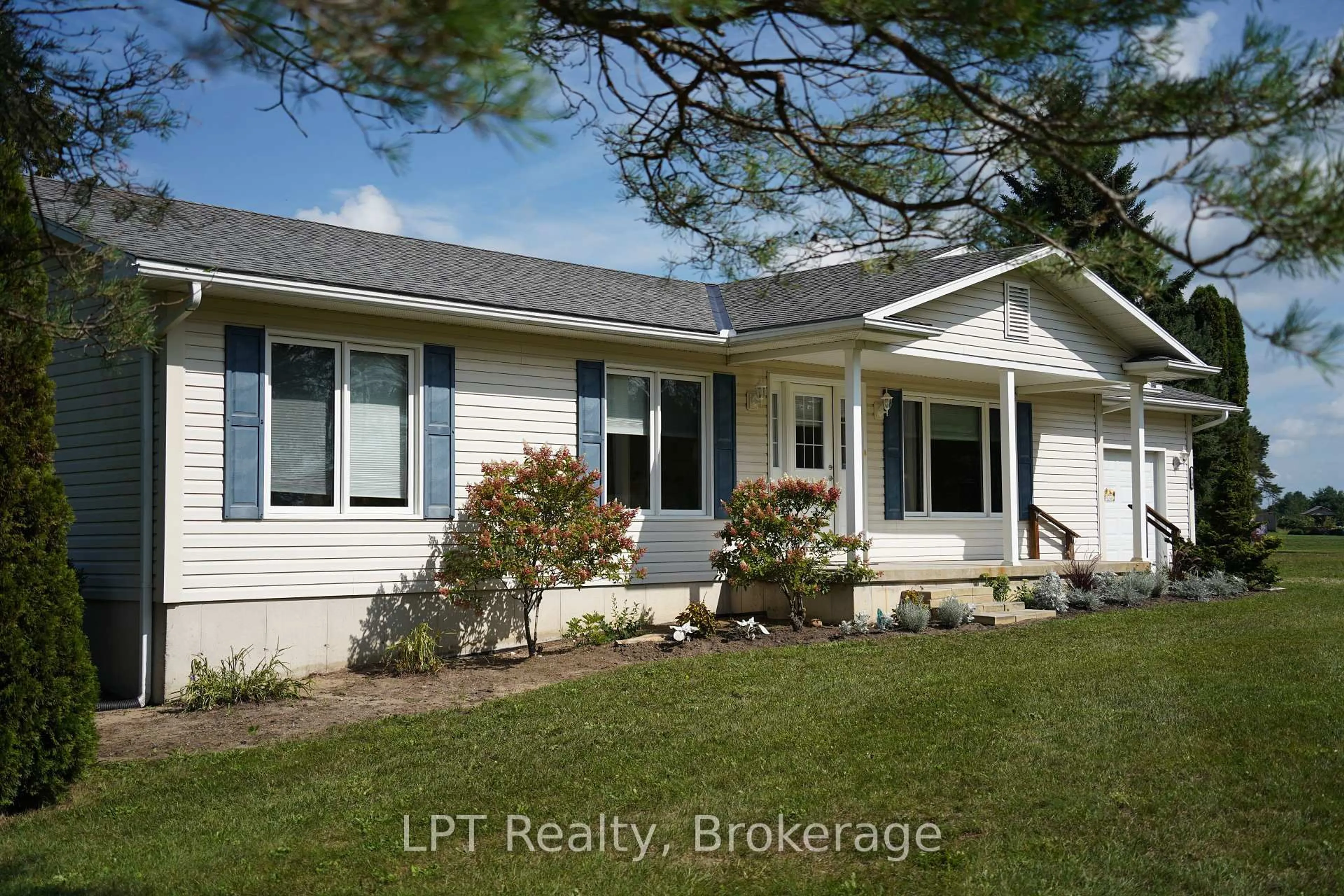 Home with vinyl exterior material, street for 5194 Bruce Road 3 Rd, Saugeen Shores Ontario N0H 2C6