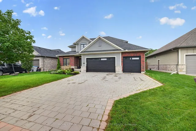 734 Radisson Lane, Strathroy-Caradoc 2