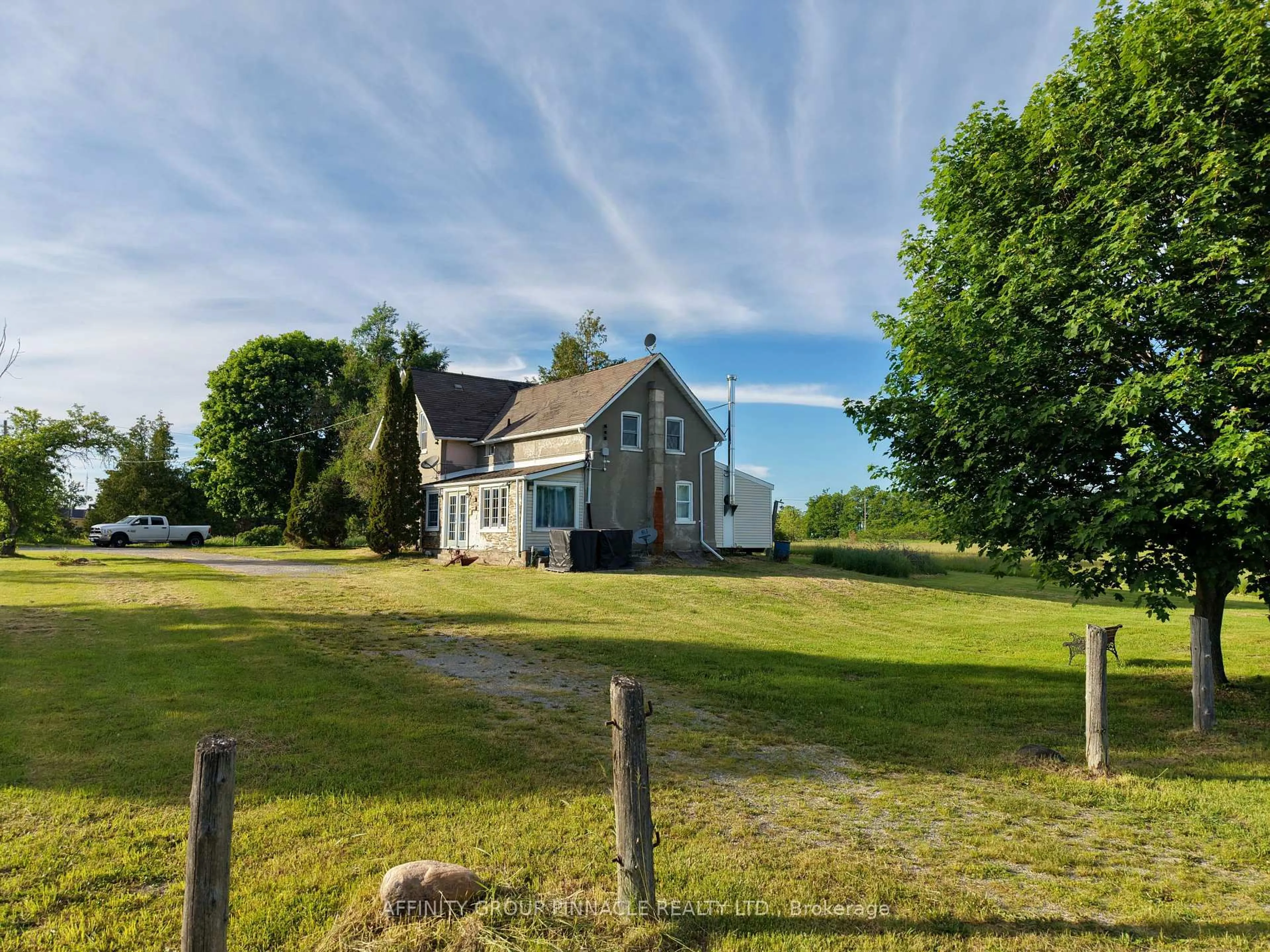 A pic from outside/outdoor area/front of a property/back of a property/a pic from drone, building for 482 Portage Rd, Kawartha Lakes Ontario K0M 2B0