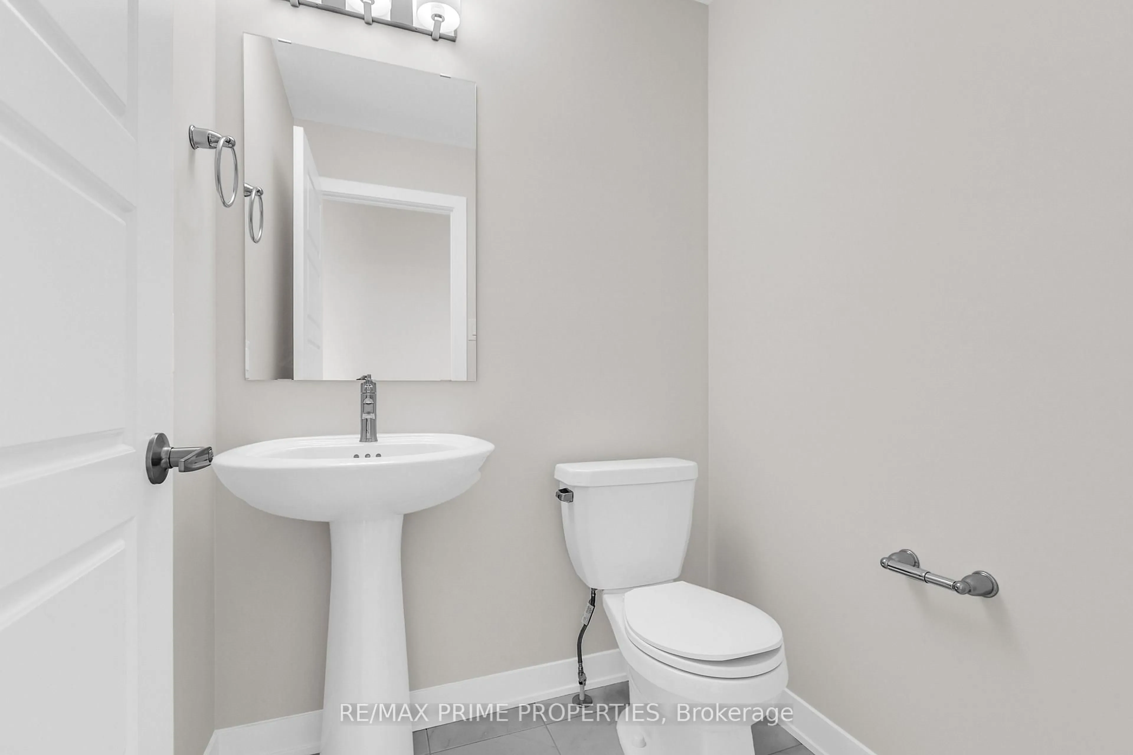 trreb/IMG-X13731510_118cf556-b5e4-4c2c-a158-3fc61b180331-l.jpg