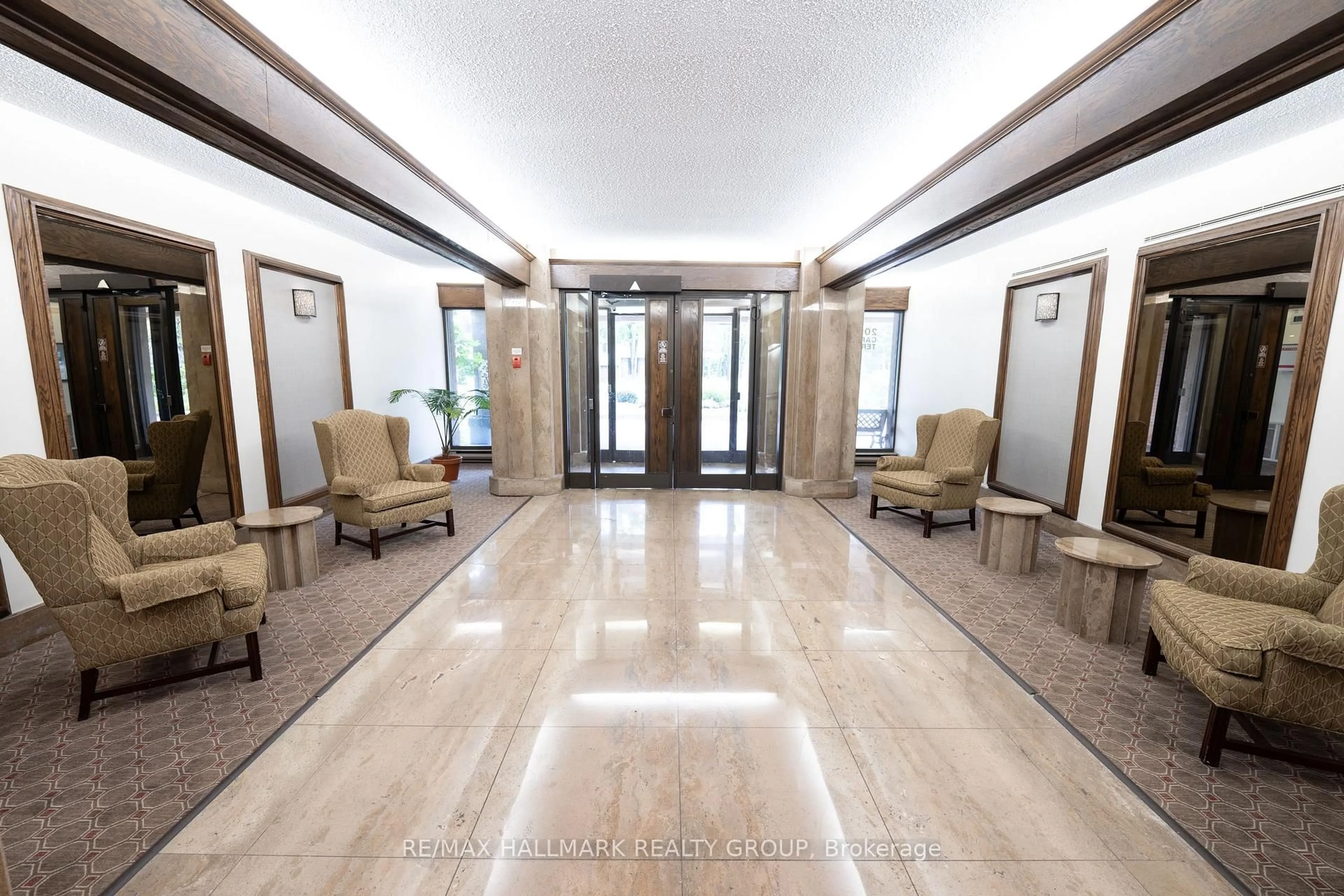 Lobby for 2019 Carling Ave #509, Ottawa Ontario K2A 4A2