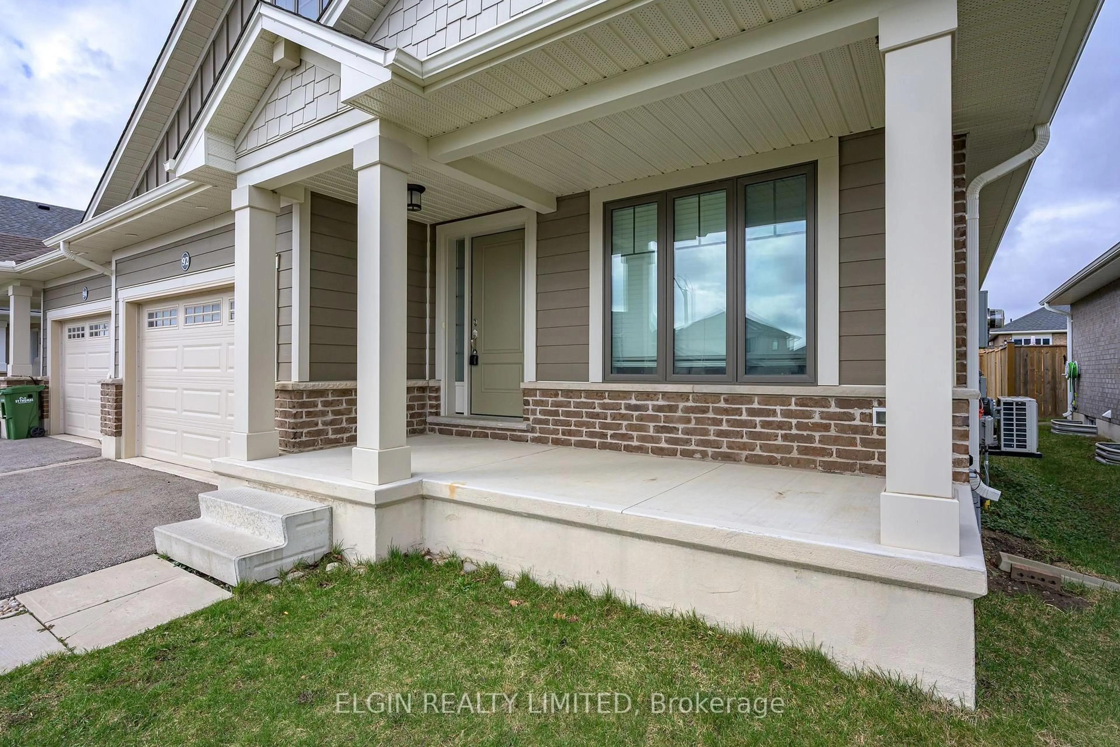 Home with brick exterior material, street for 92 Renaissance Dr, St. Thomas Ontario N5R 0K1
